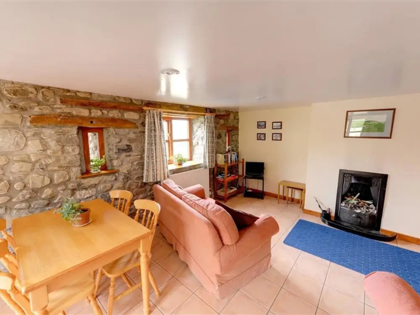 Alluring Holiday Home in Llandovery With Garden