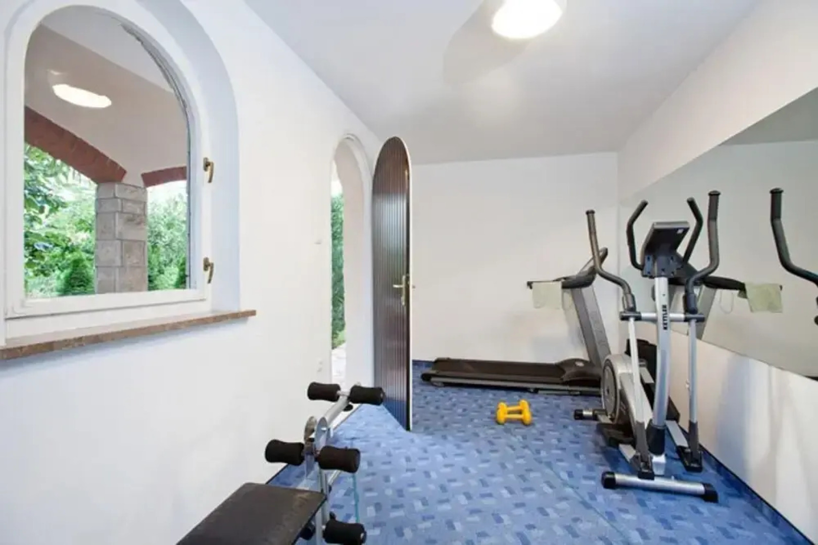 Villa Umag in Umag With 5 Bedrooms and 5 Bathrooms