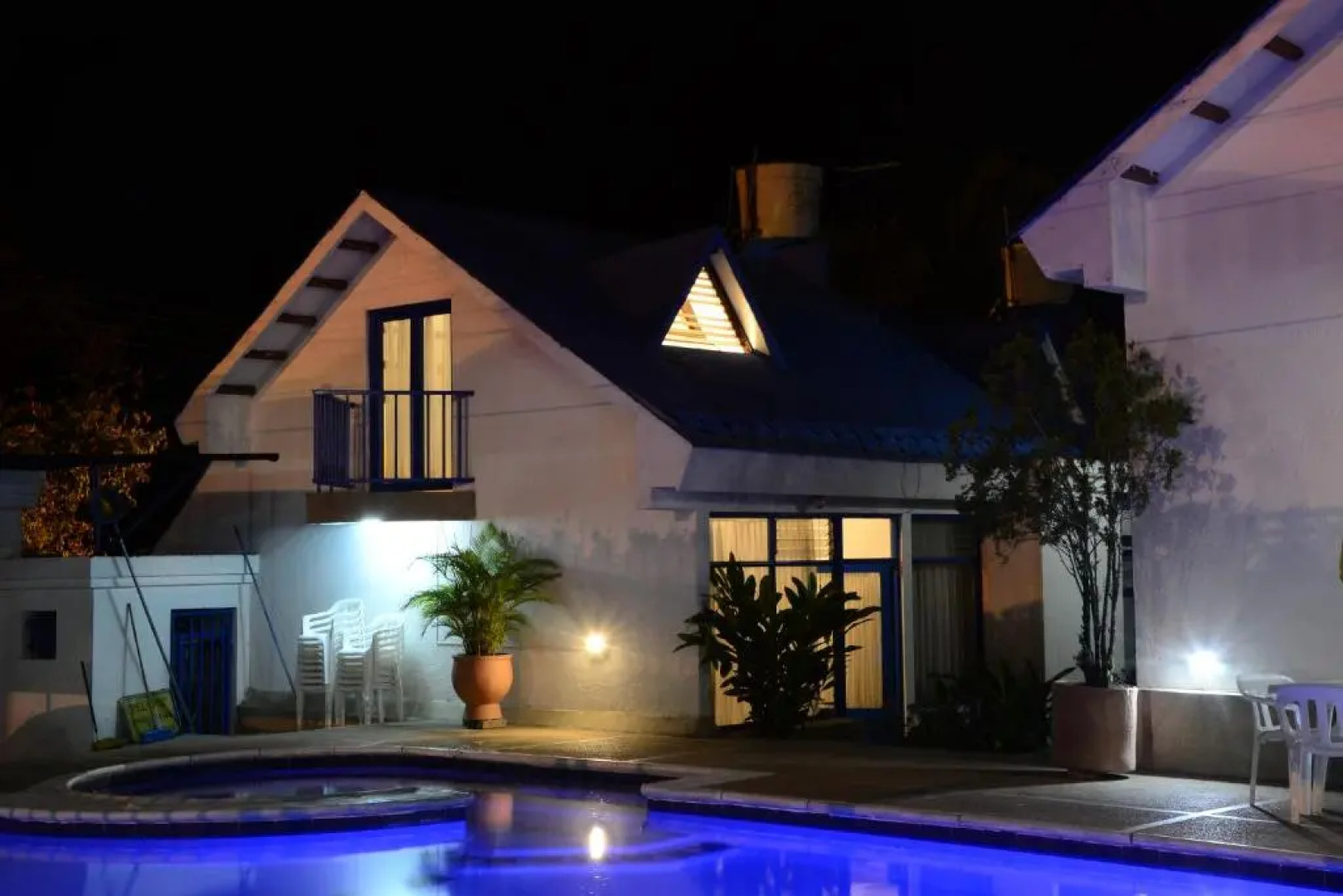 El Camino Los Lanceros