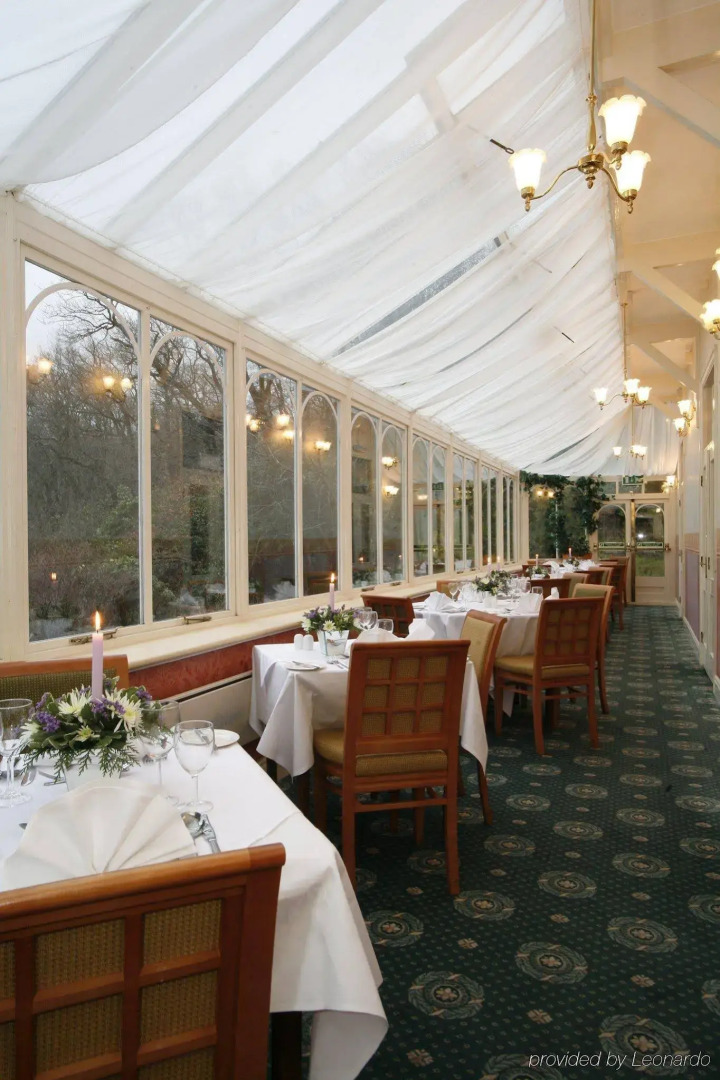 The Royal Victoria Hotel