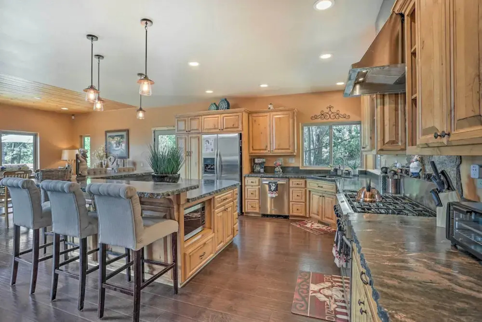 'the Zen Playhouse' w/ Lake Arrowhead Access!