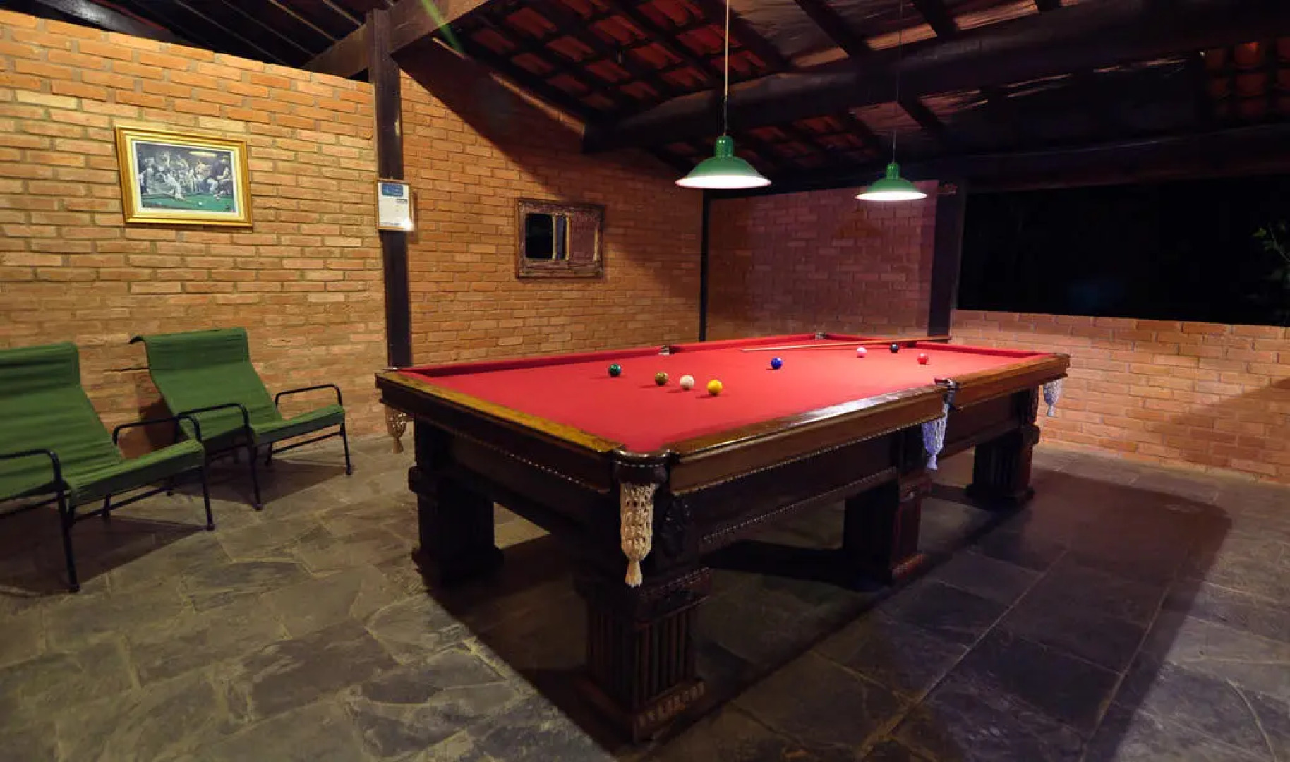 Pousada no Caminho do Marimbondo