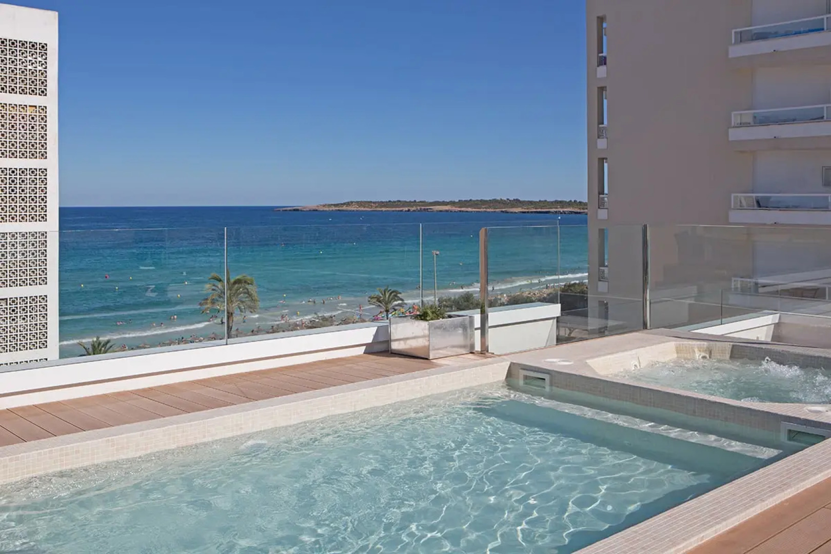 Hotel Sabina & Suites