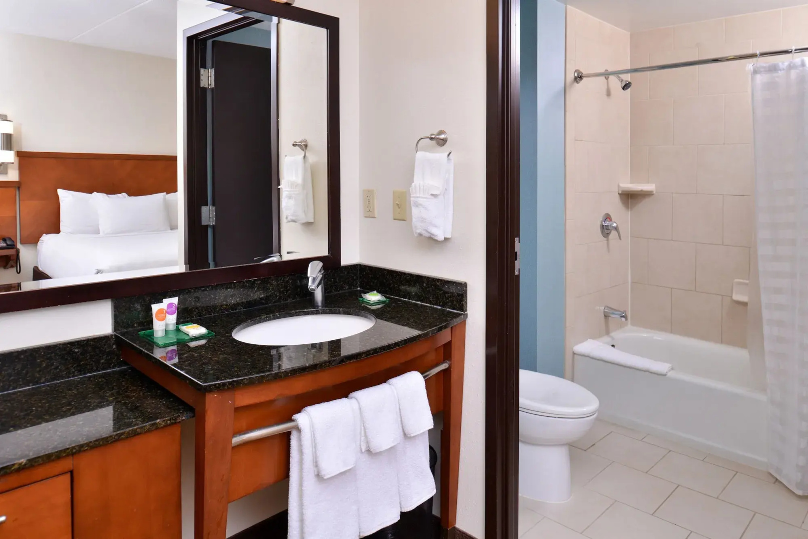 Hyatt Place Herndon Dulles Airport East