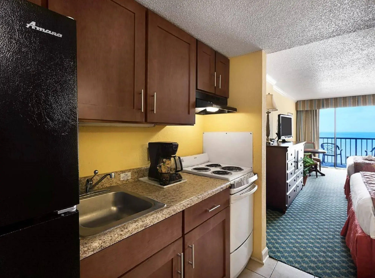 Sea Crest Oceanfront Resort