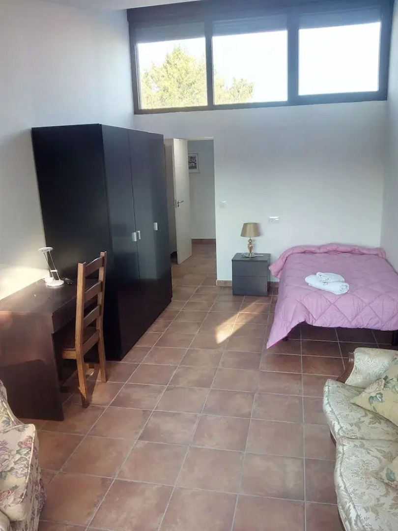 Room in Guest Room - Rooms With Private wc 1