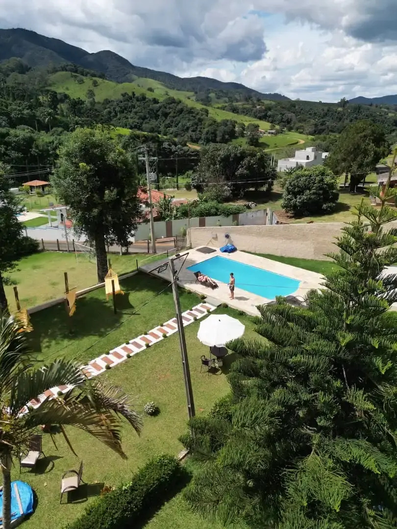 Pousada Flores do Campo