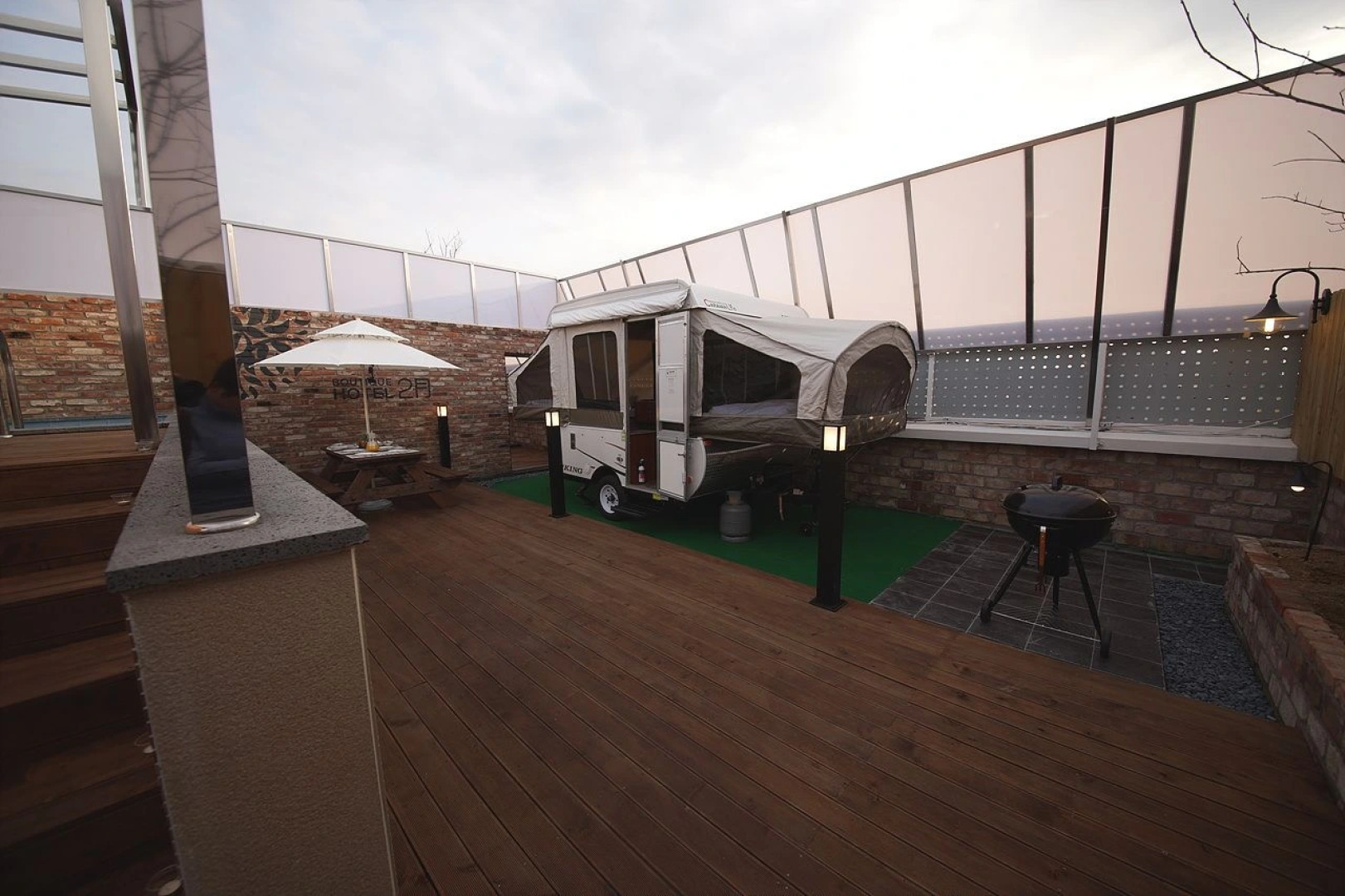 February Hotel Apsan