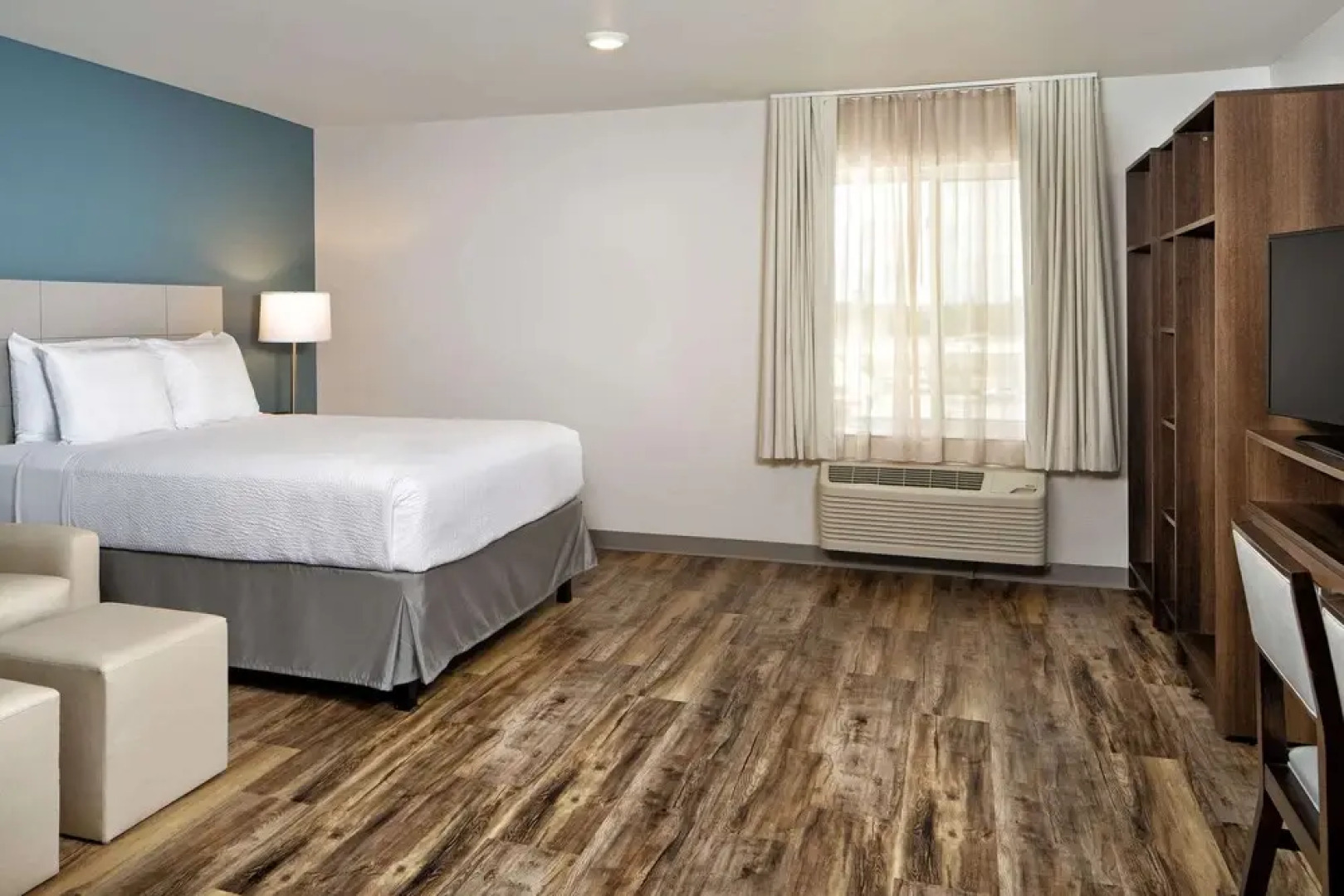 WoodSpring Suites Signature Houston IAH Airport