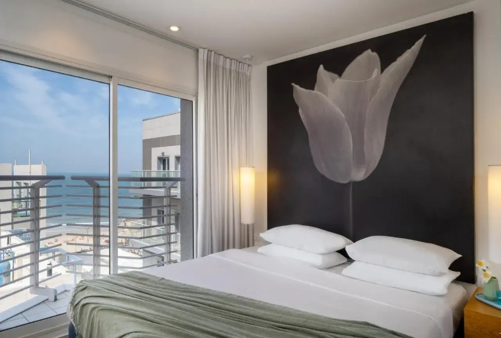 The Savoy Tel-Aviv, Sea Side