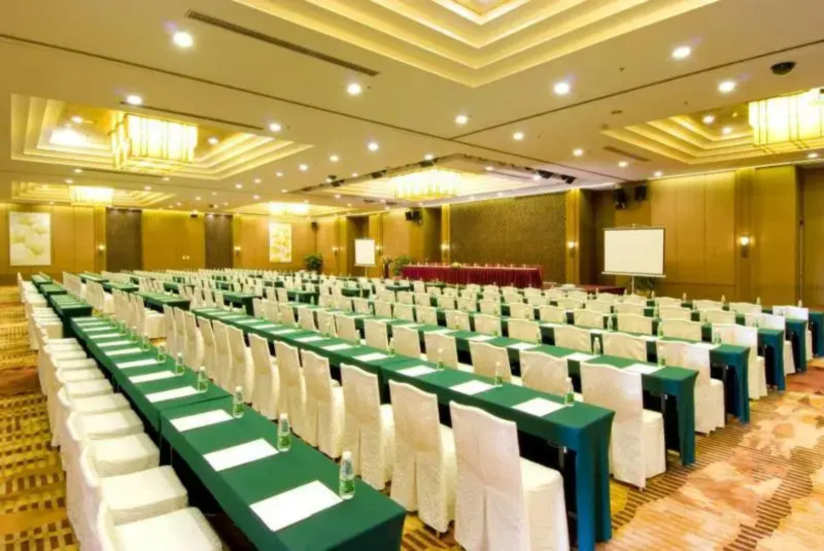 Yalong Bay Mangrove Tree Resort