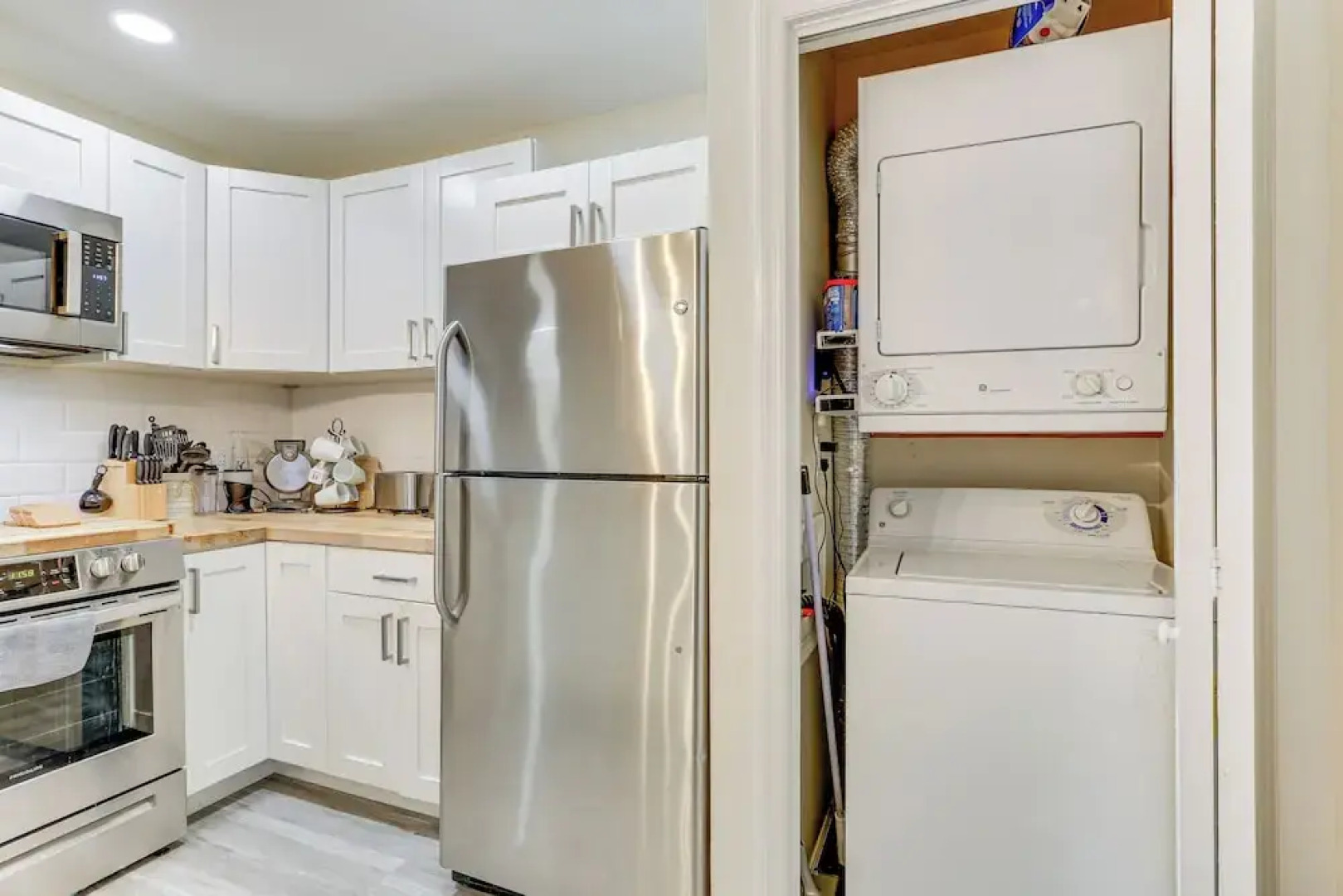 East Stroudsburg Townhouse < 1 Mi to Ski Area!