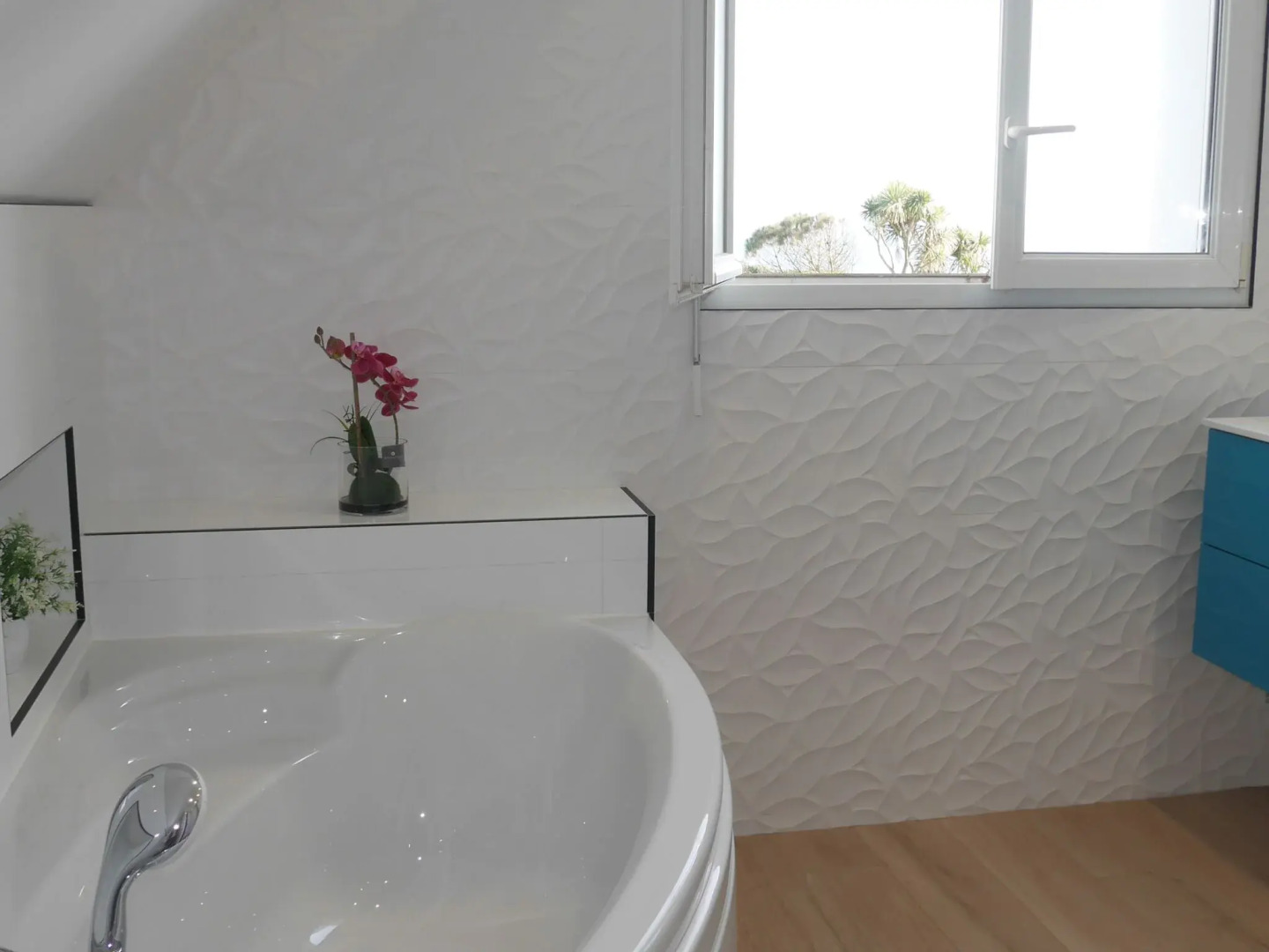 180° panoramic sea view, direct beach location, Locmaria-Plouzané