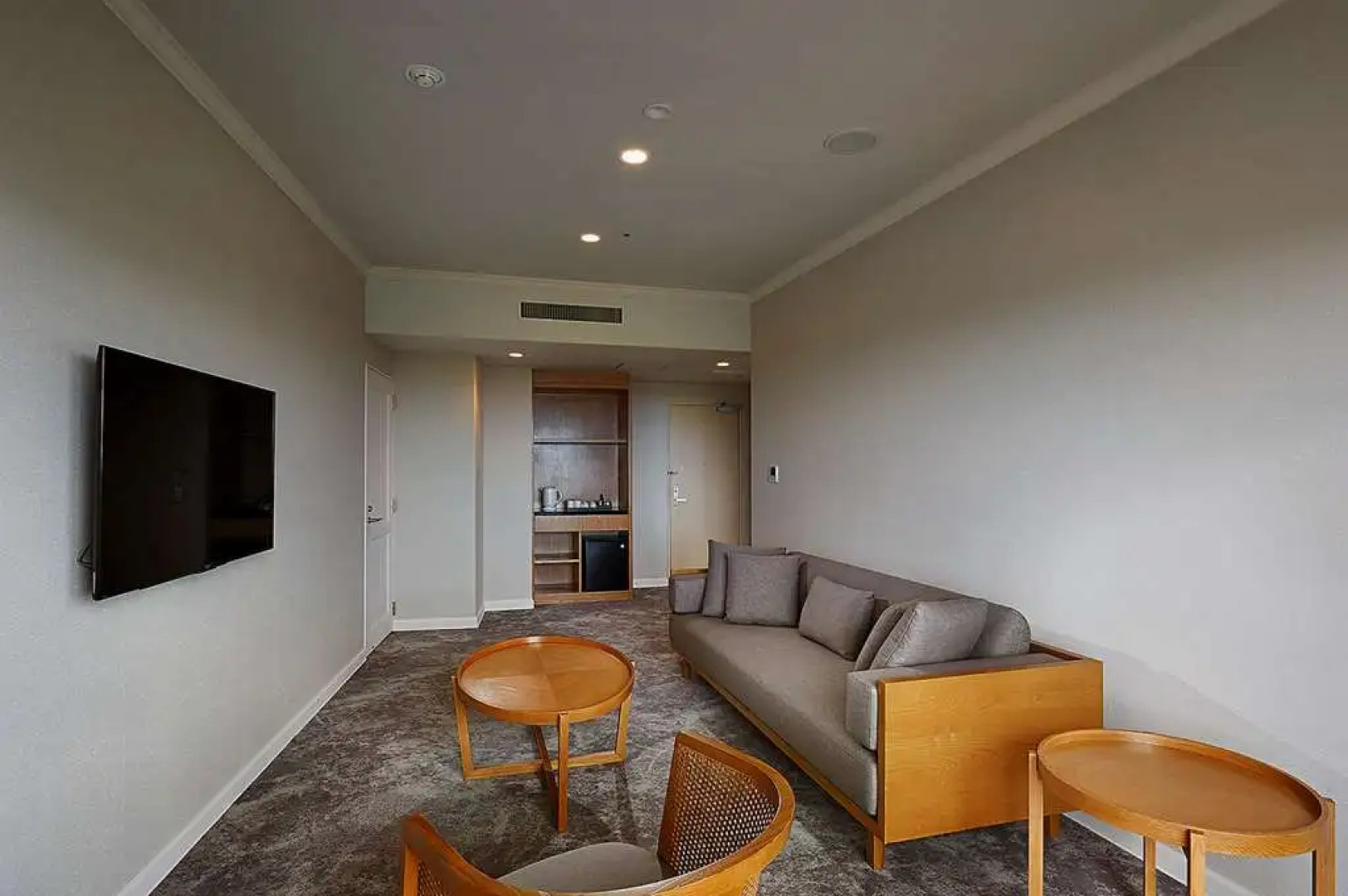 ANA Crowne Plaza Resort Okinawa Uruma Hills by IHG