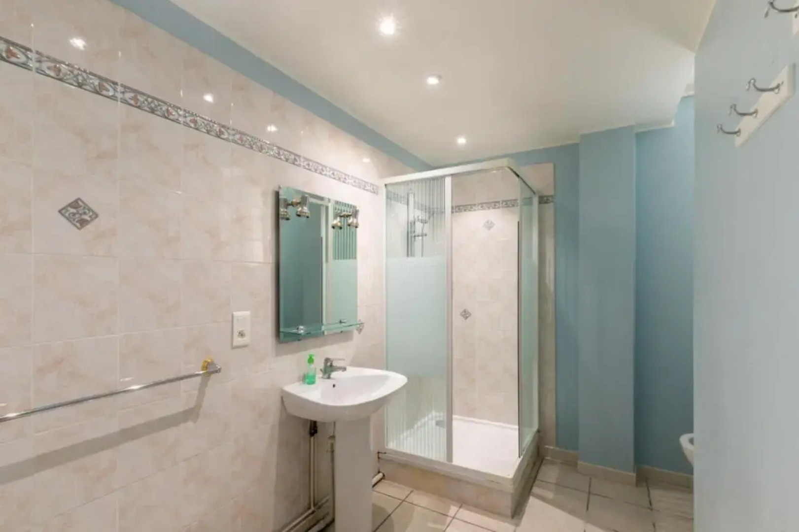 45m in residence with POOL and GARDEN