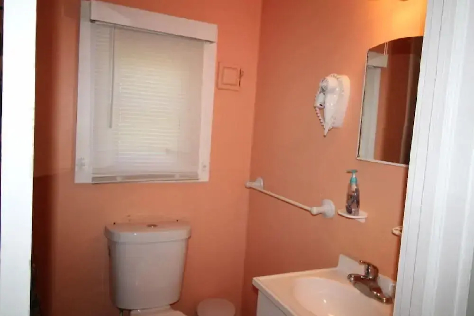 Indian River Lagoon Waterfront Cottages