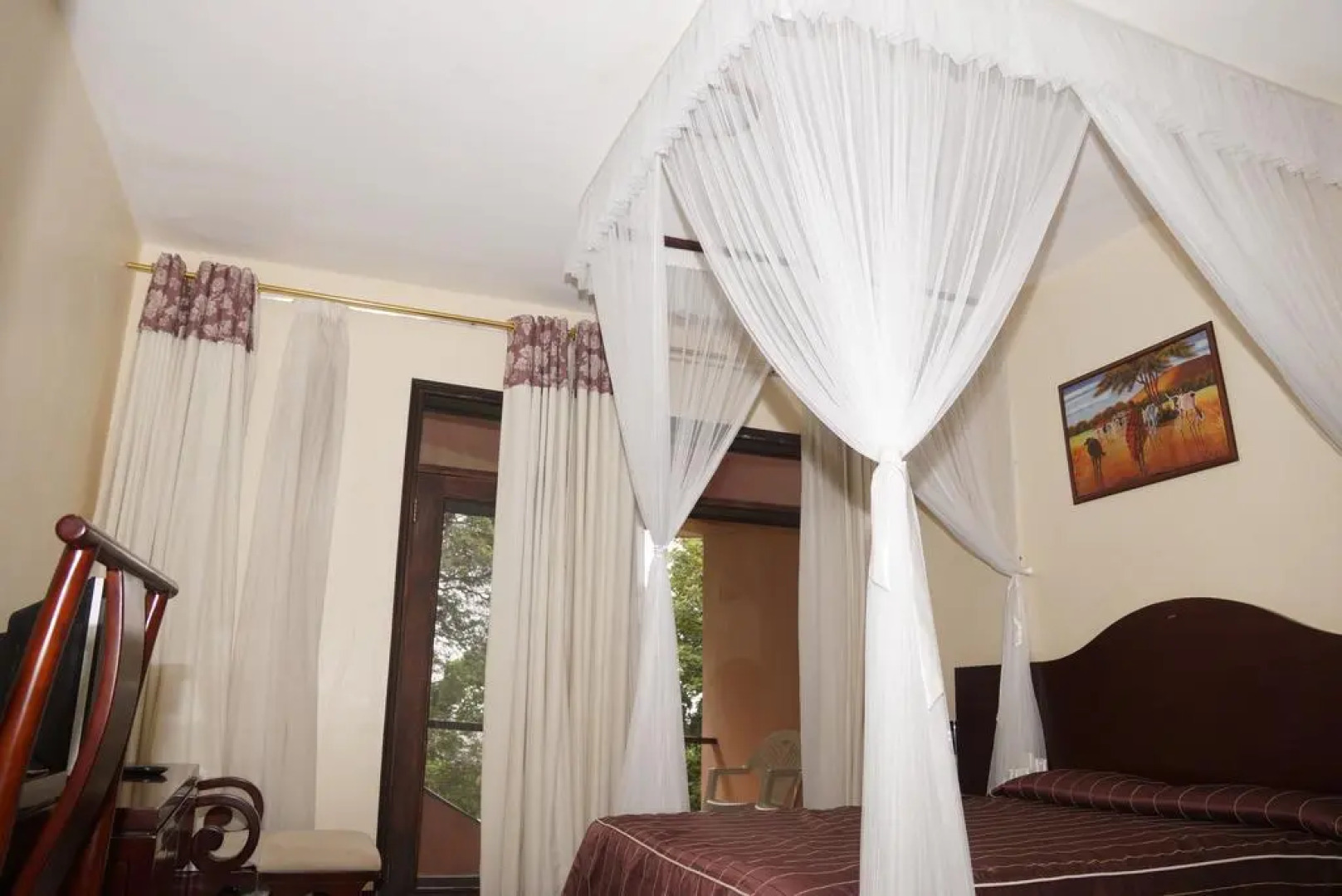 Garuga Resort Beach Hotel