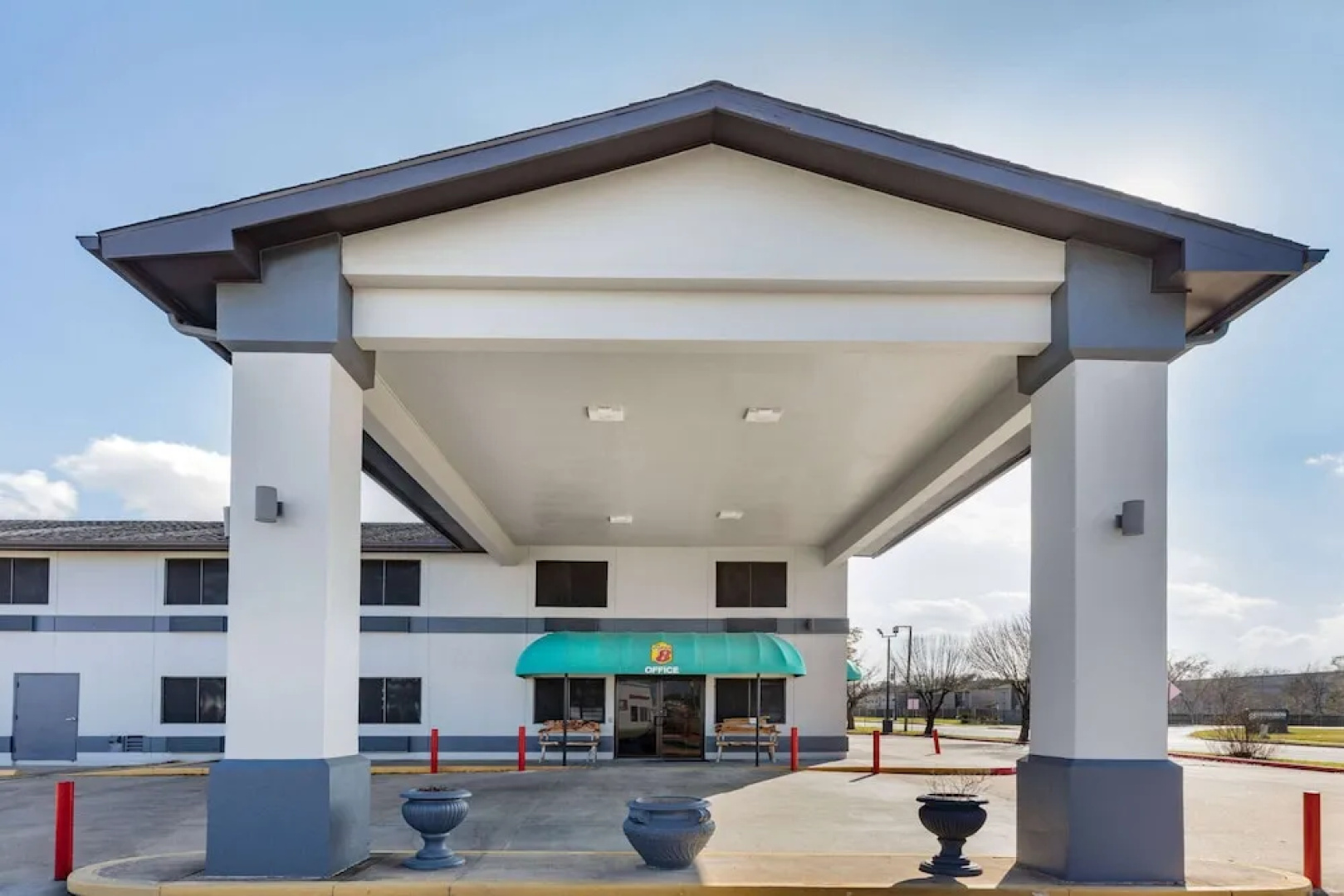 Super 8 League City-Kemah Area