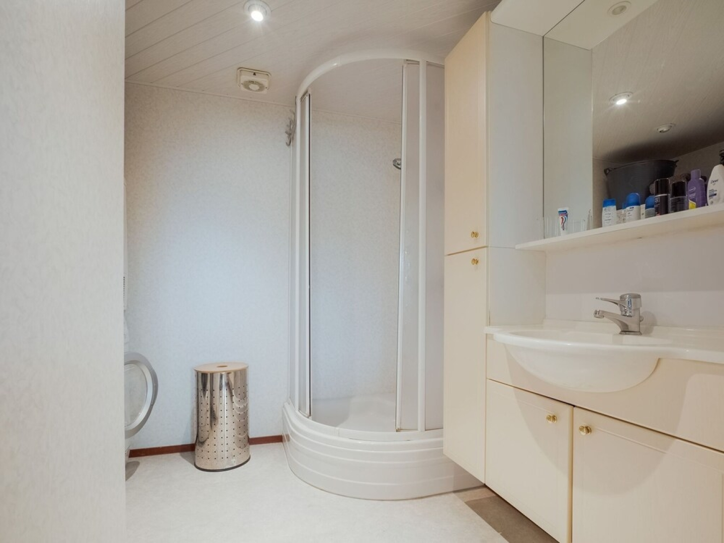 Alluring Chalet in Lith With Terrace and Garden