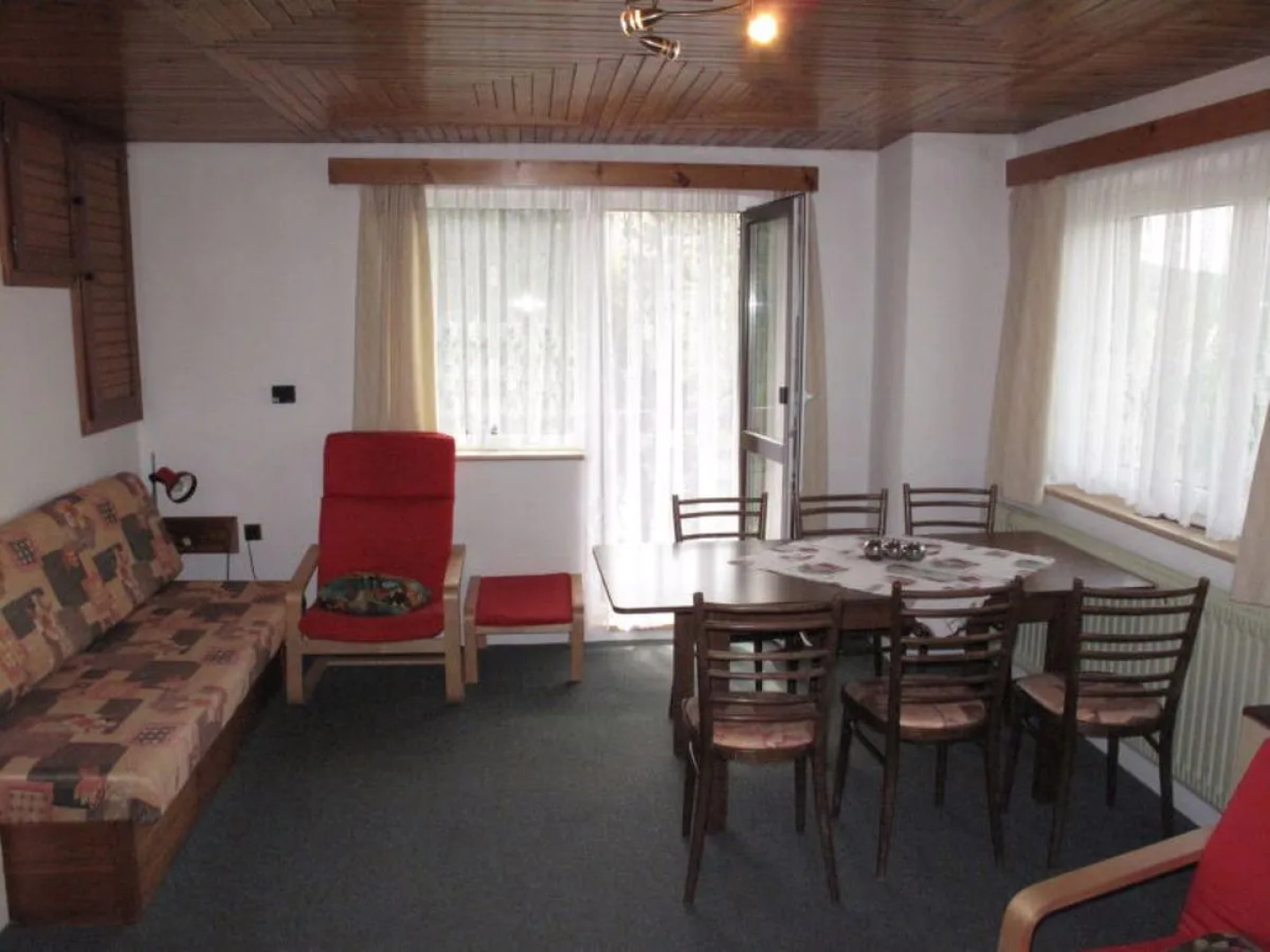 HOUSE JESENNý TANVALD