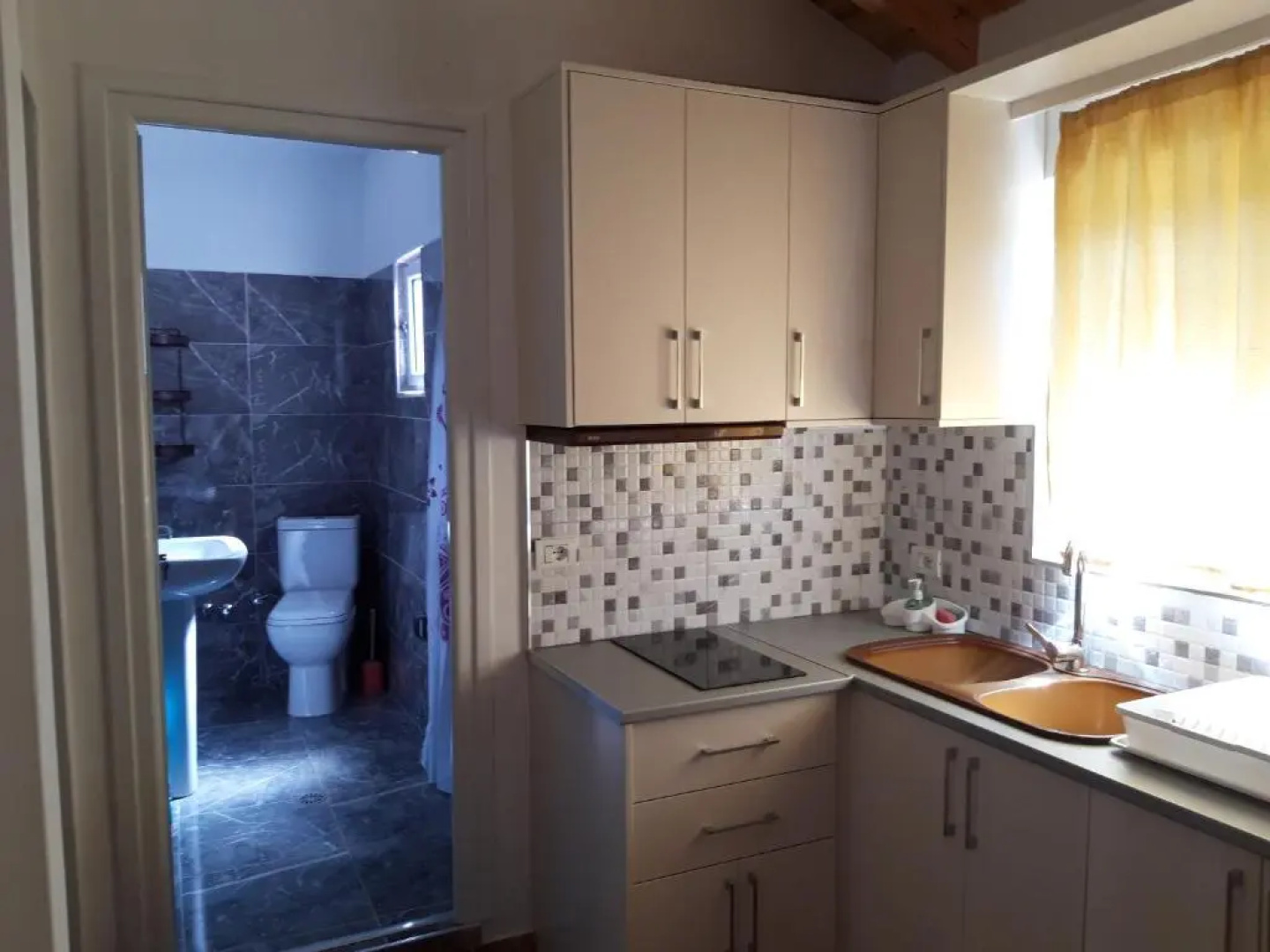 Zogaj Guesthouse