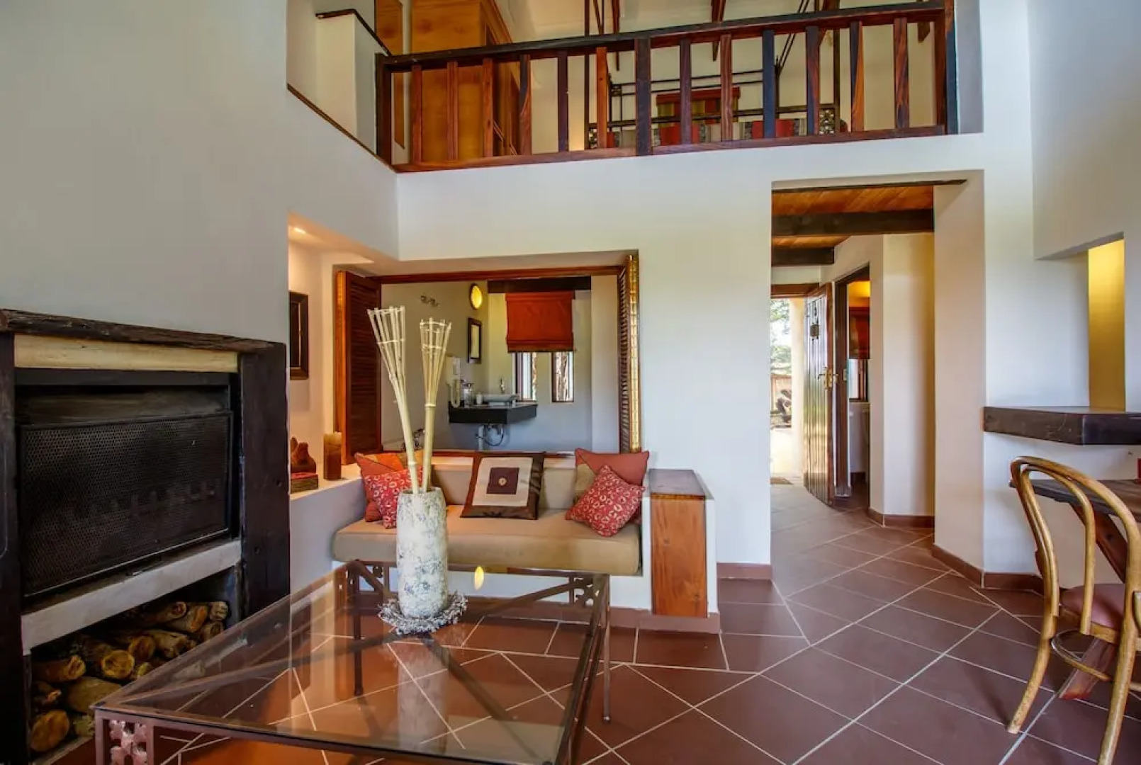 Blue Mountain Luxury Lodge