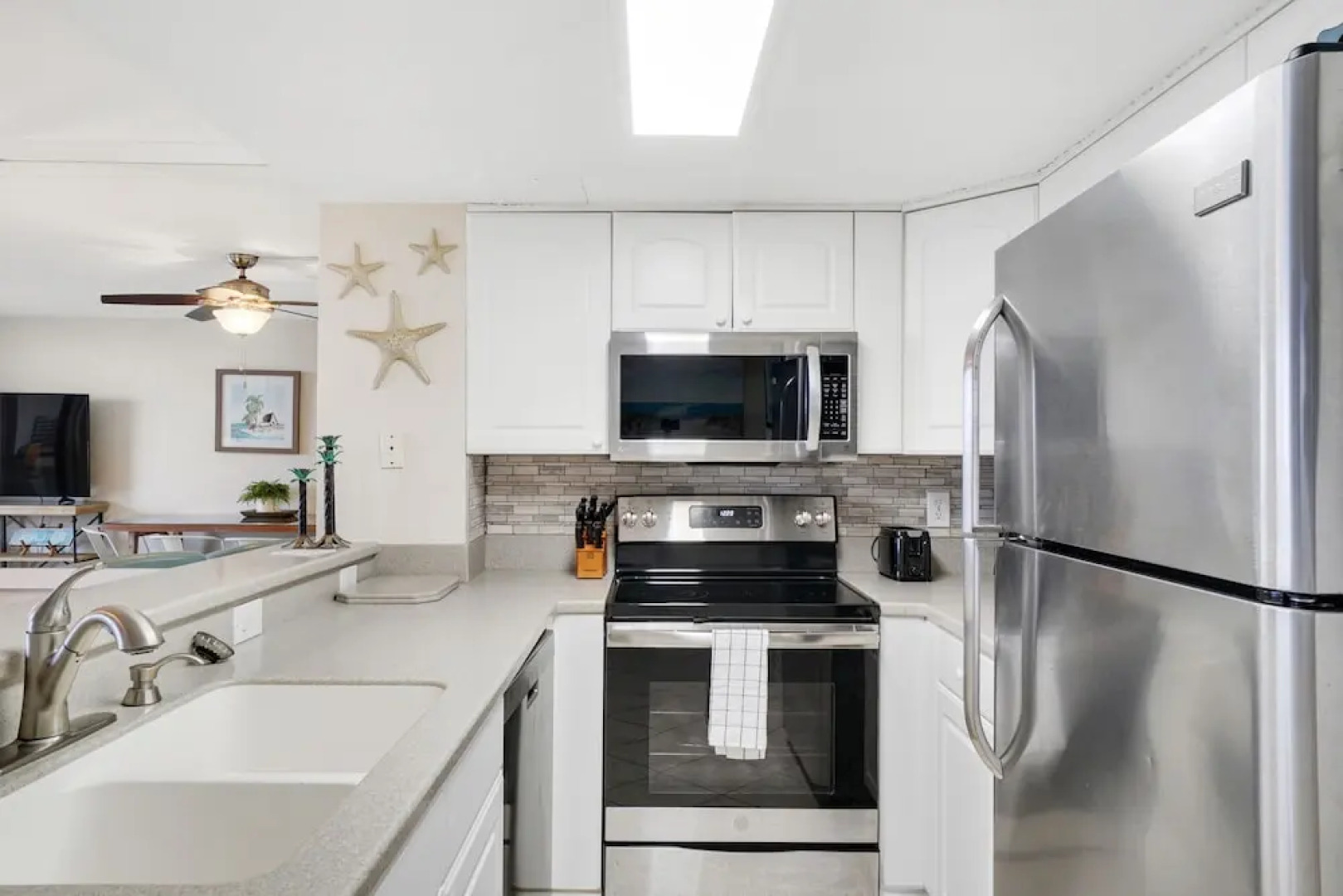 SunDestin Beach Resort by Panhandle Getaways