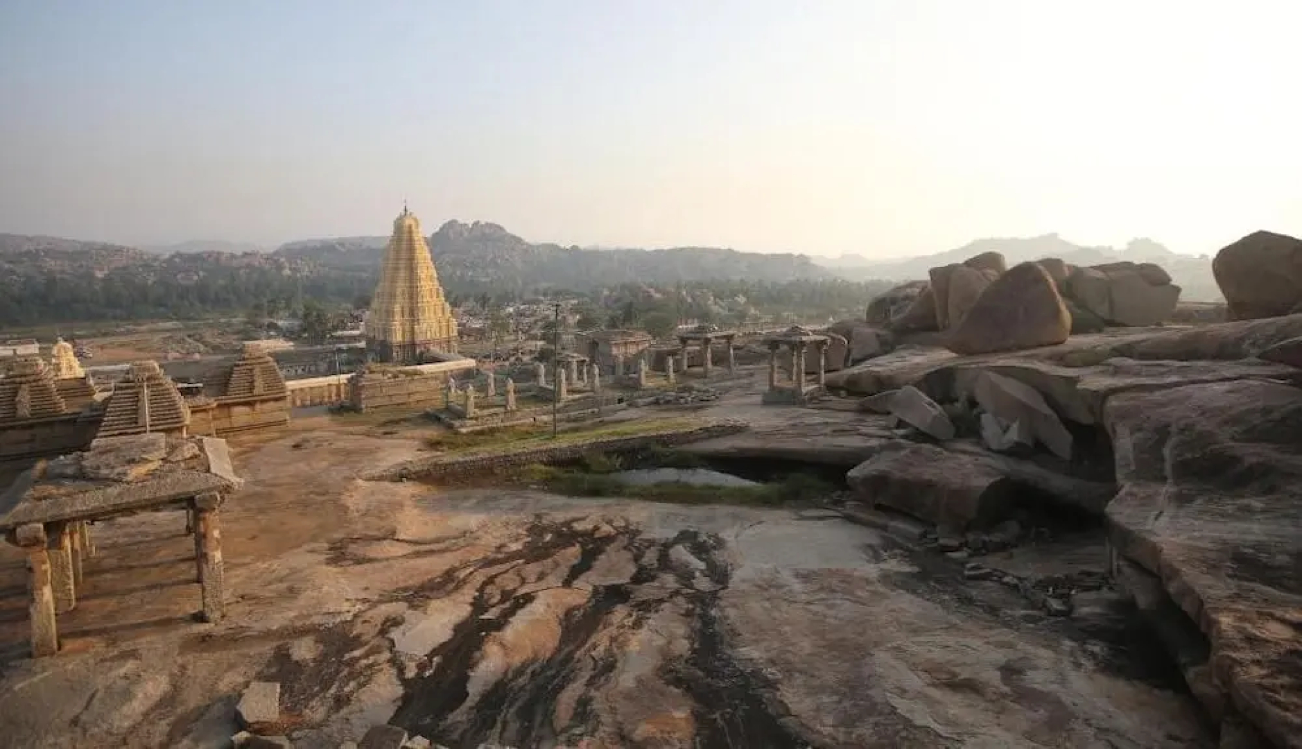 Evolve Back, Hampi