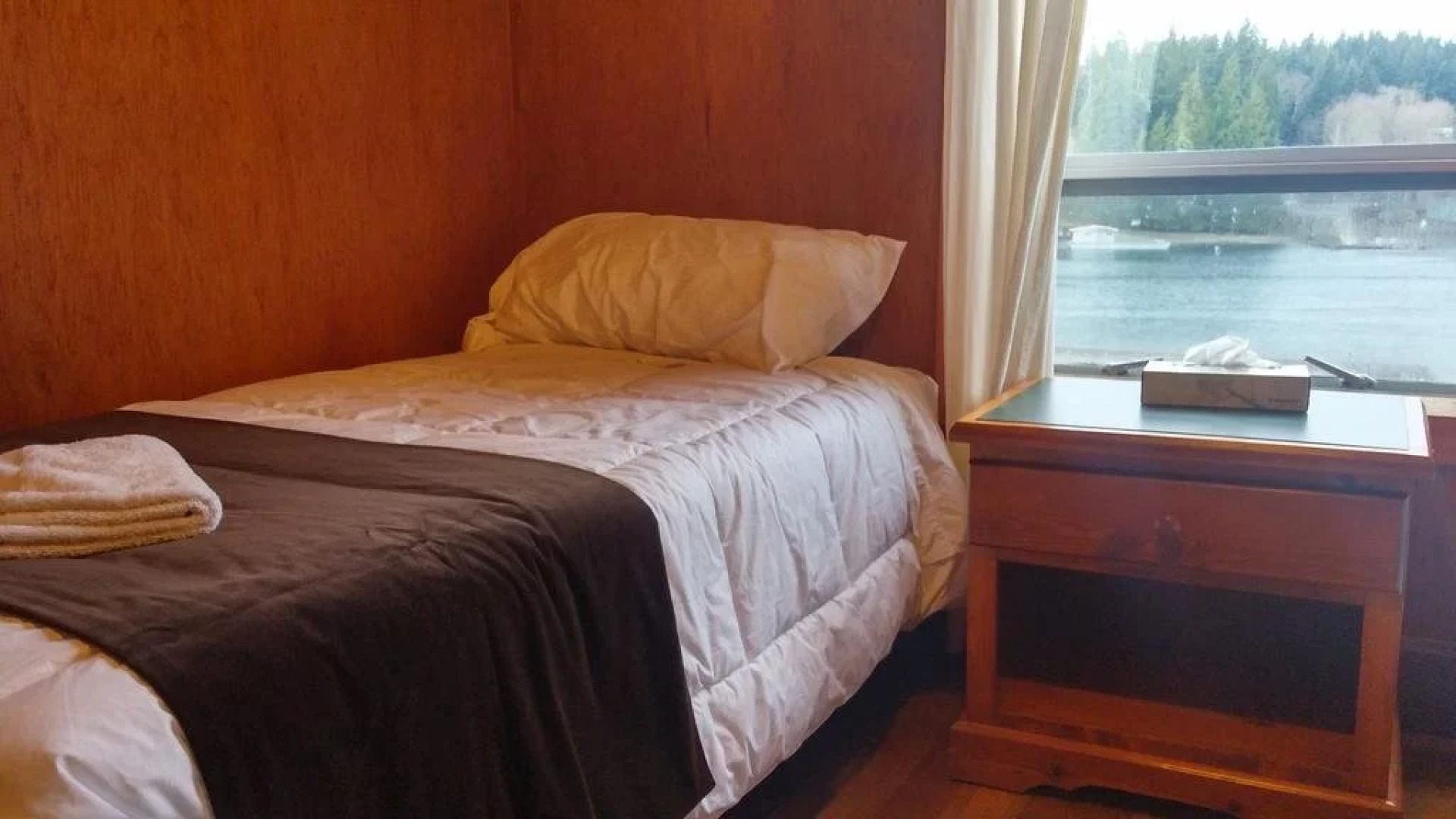 Kingfisher Lodge and Marina