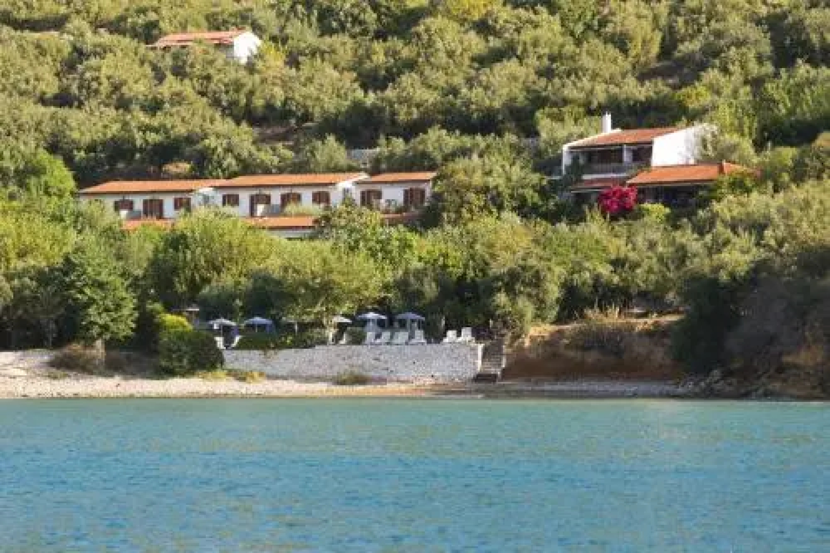 Kotronas Bay Bungalows