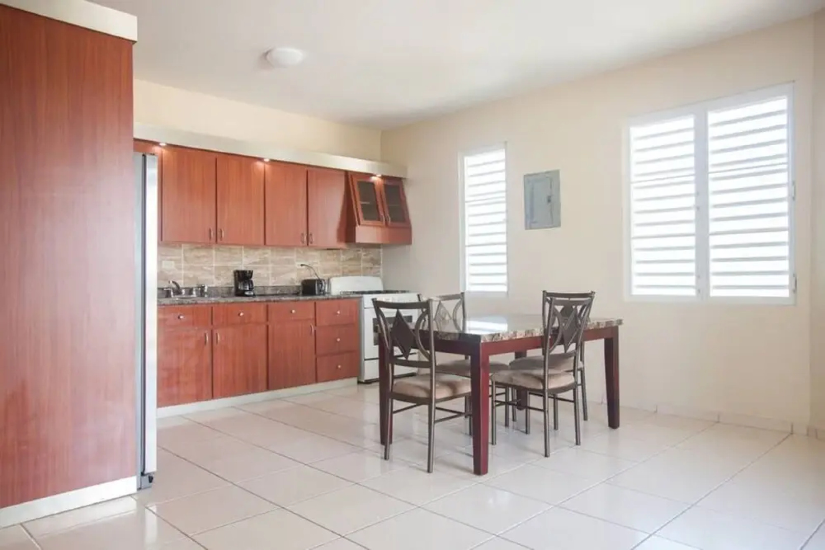Colinas del Atlantico Vacational House 2nd Floor