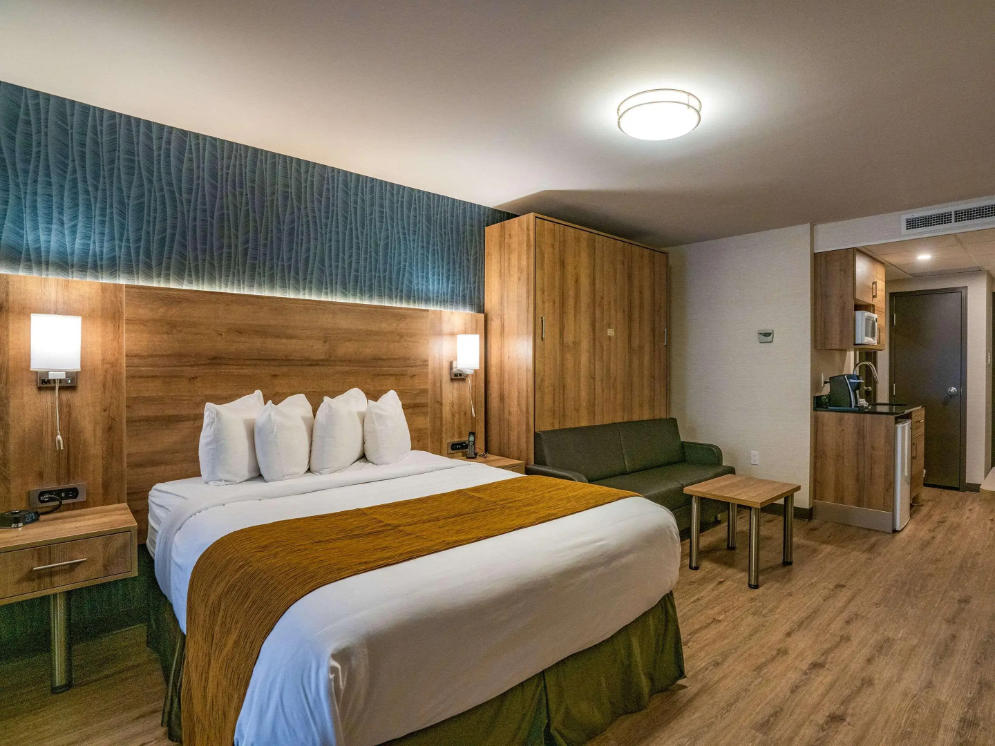 Quality Suites Drummondville