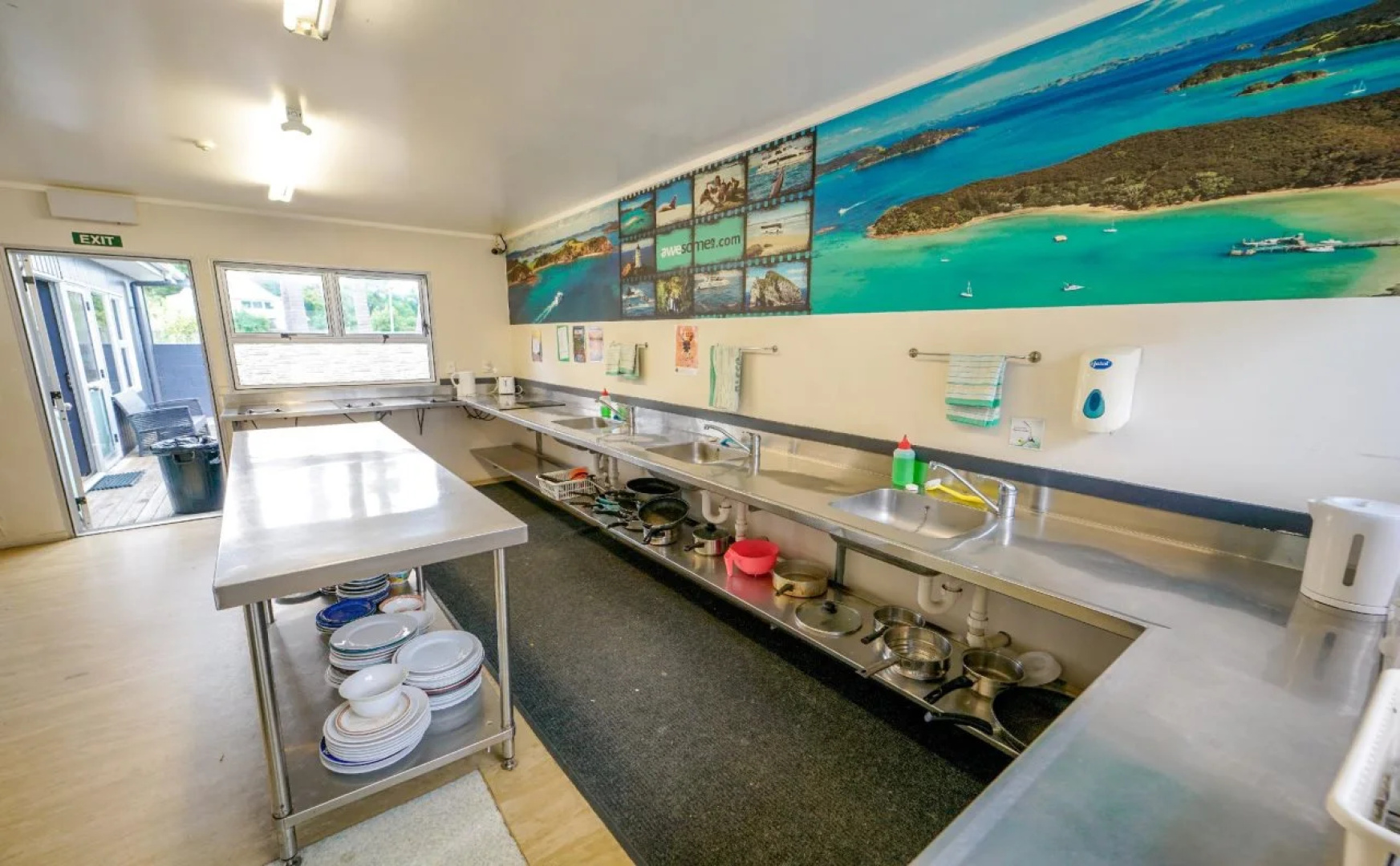 Base Bay Of Islands