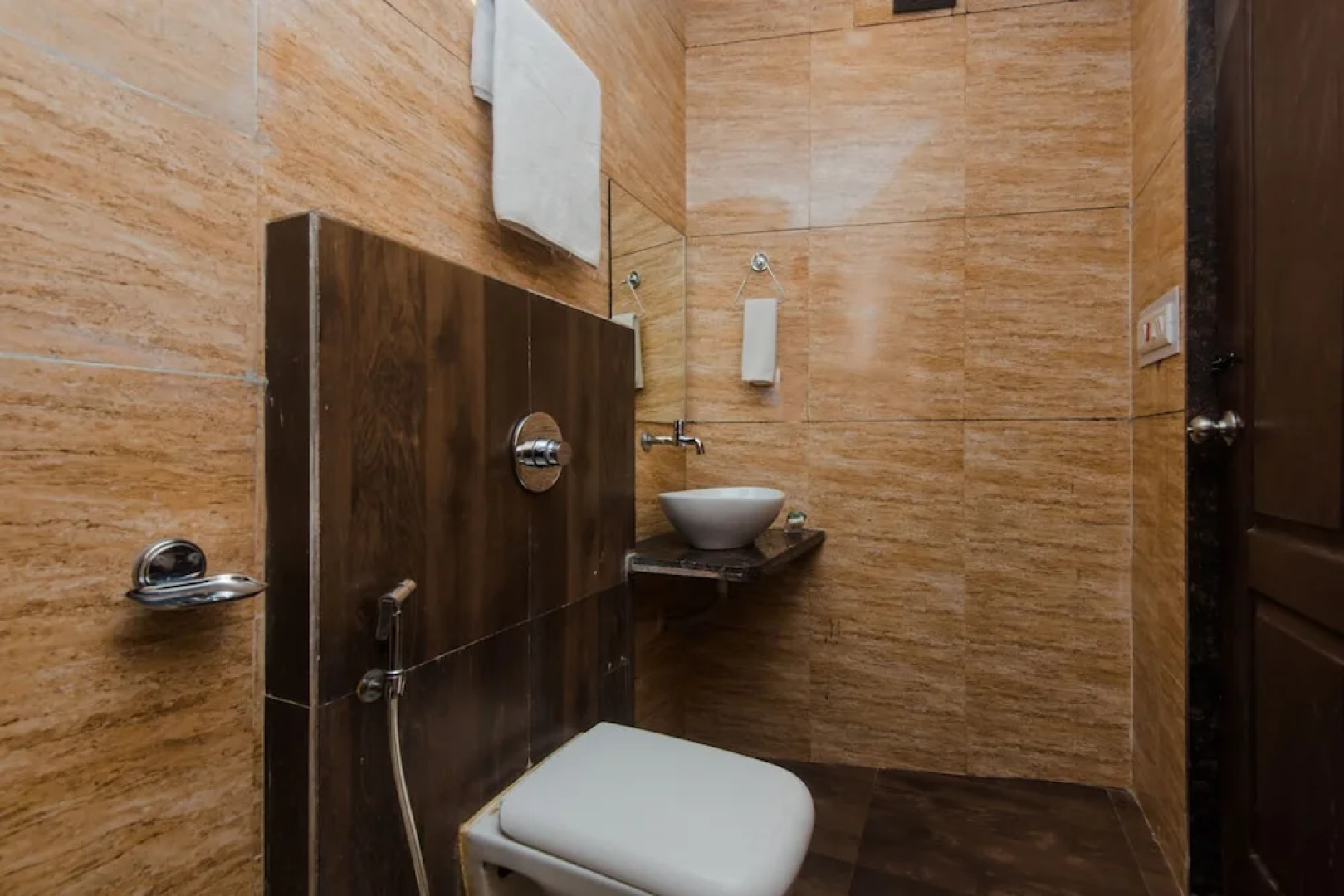OYO 3441 Hotel Veer Residency