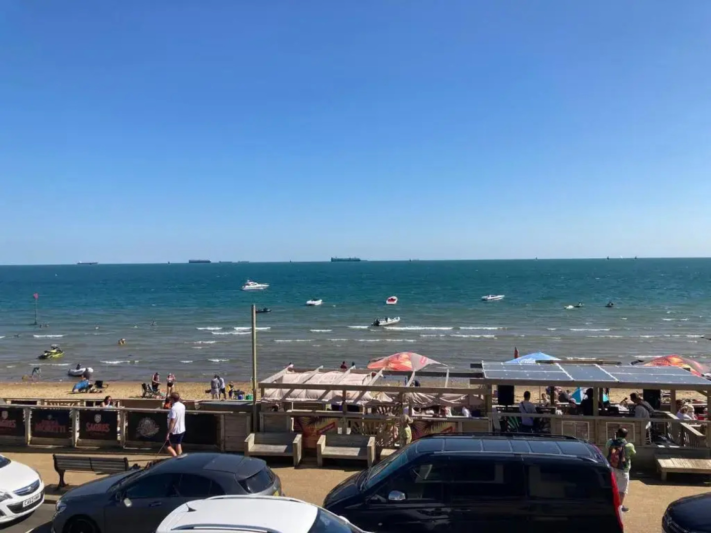 24 Breakwaters - Sandown Bay - Isle of Wight