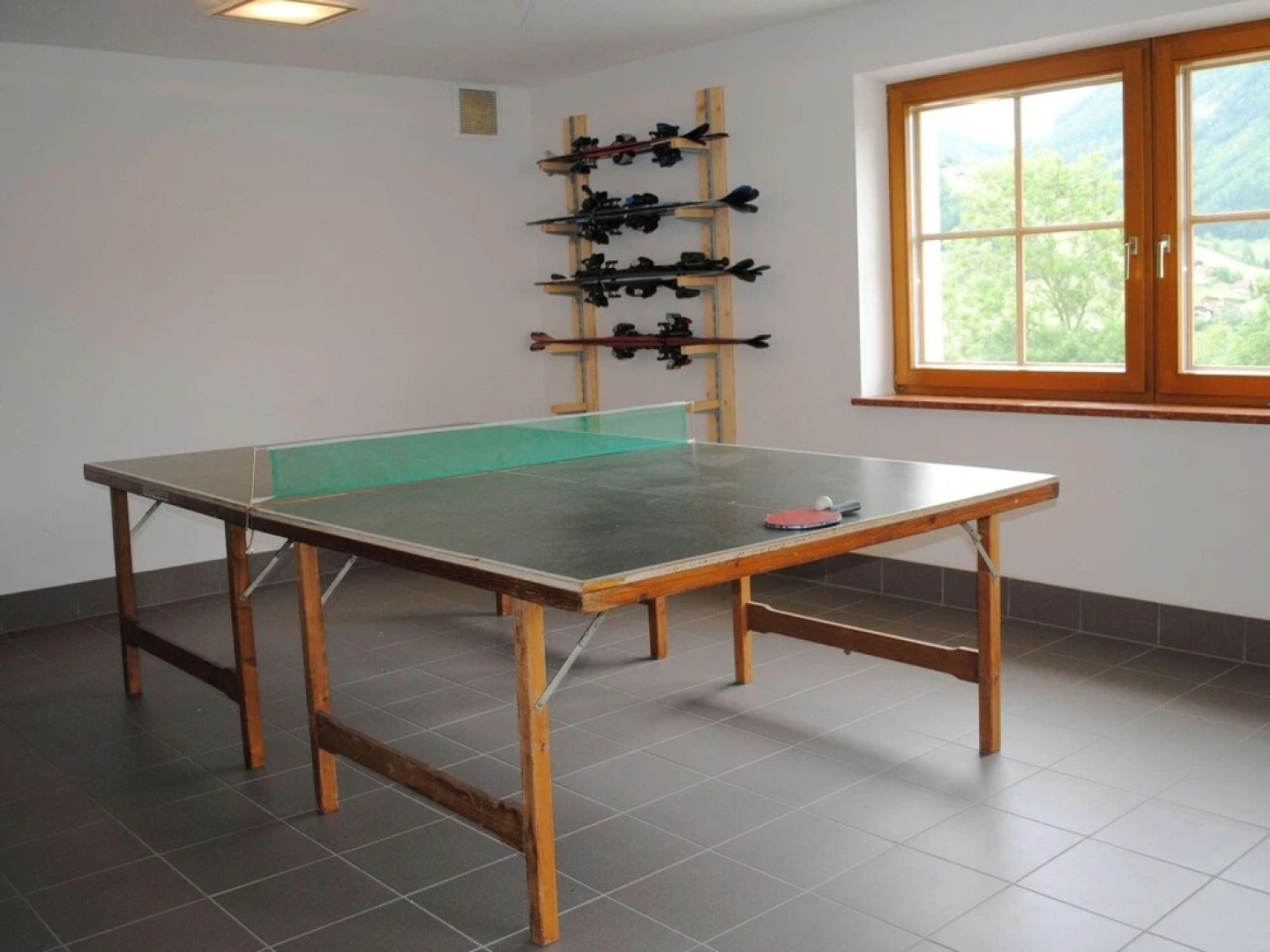 Beautiful Luxury 5 Star Chalet, 17 People With In-house Wellness Centre. A Winner!