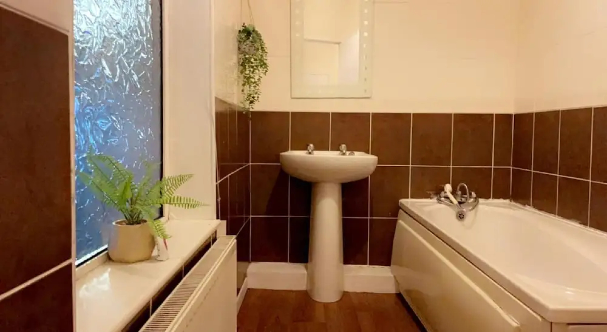 Impeccable 1-bed, Sleeps 2, Free Parking