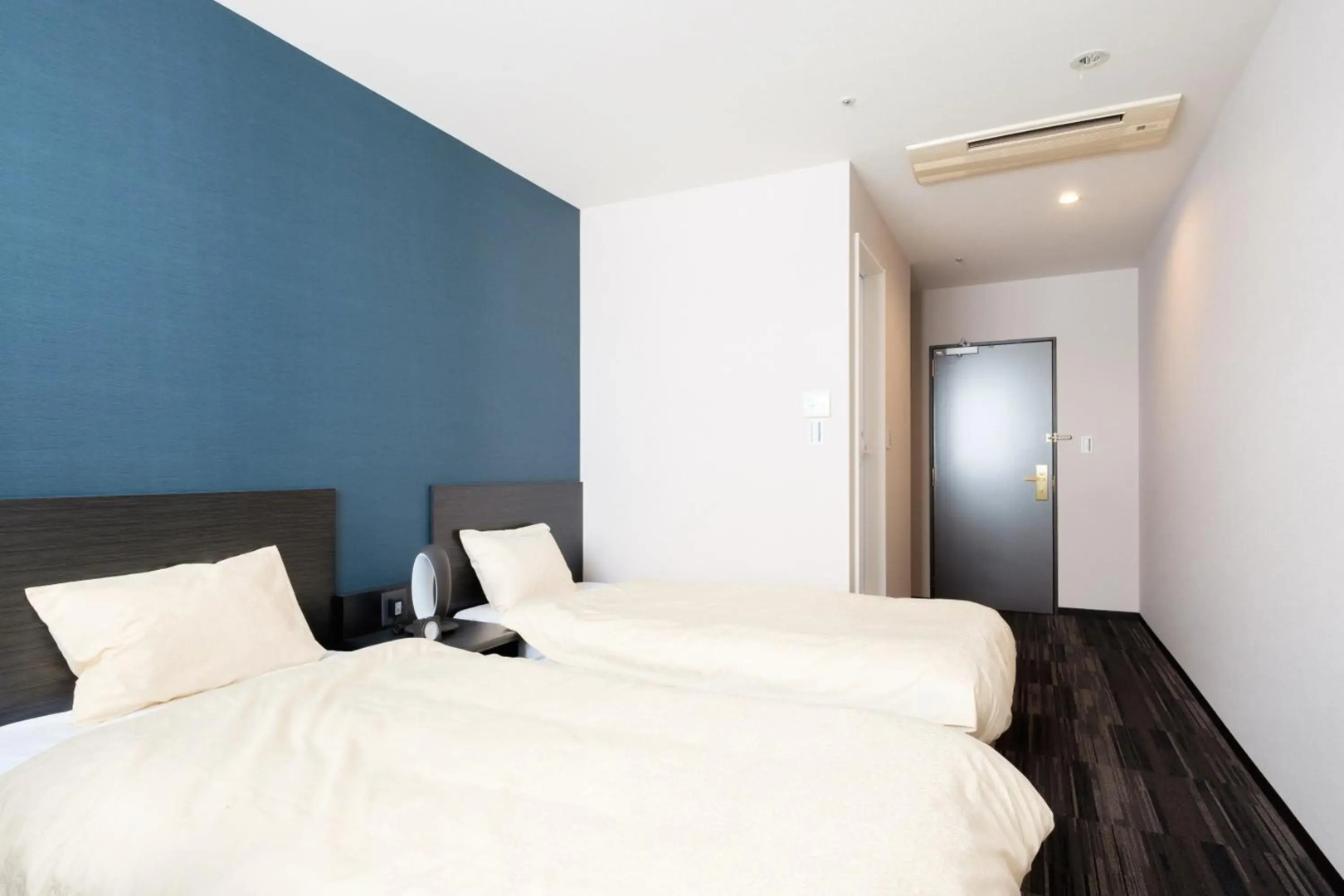 The Premium Hotel in Rinku