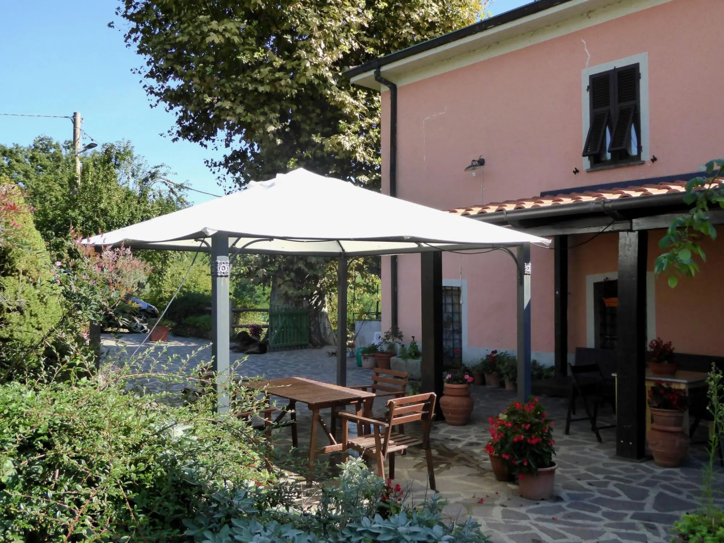 Holiday Home in Mulazzo With Natural Pond