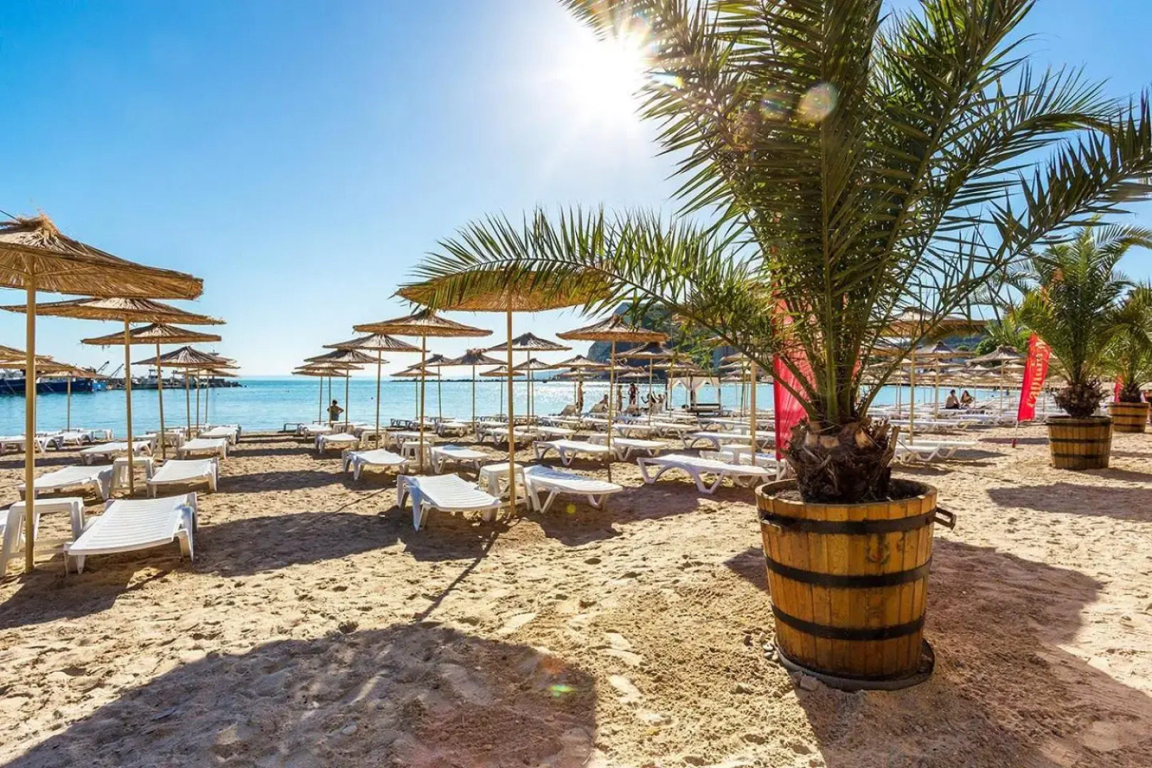 Private Apartment A12 in July Morning Seaside Resort