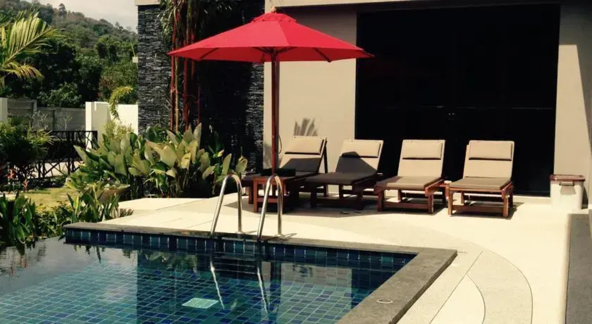 Baan Buah Pool Villa Nai Harn