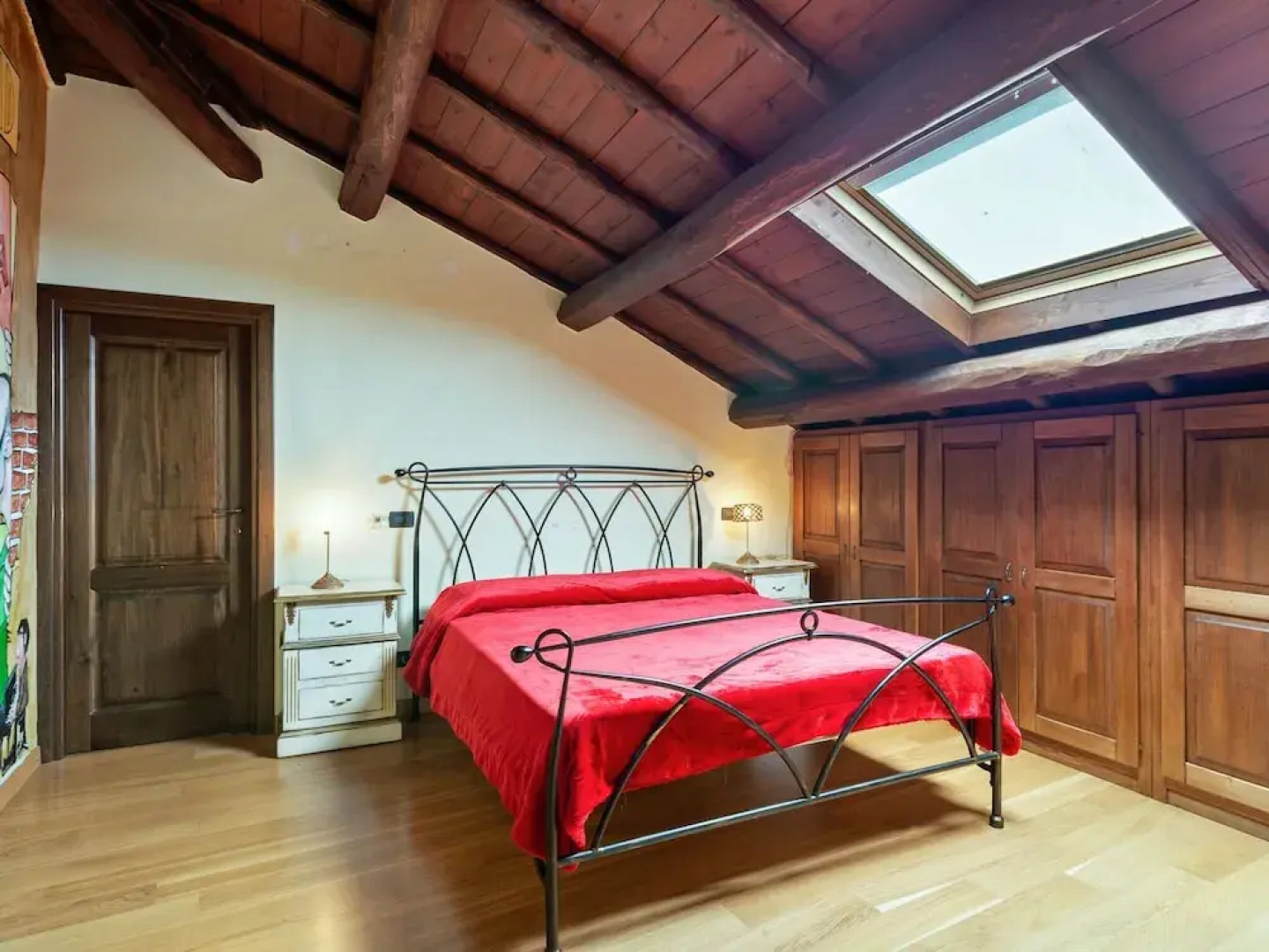 Vintage Castle in Vetralla With Swimming Pool