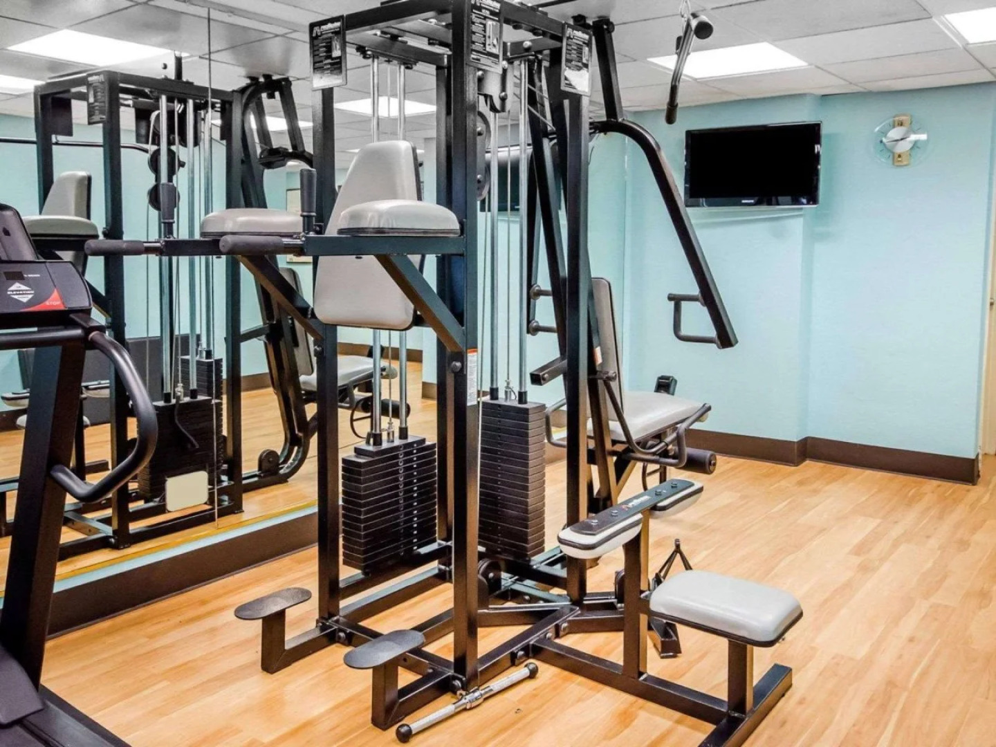 Econo Lodge Louisville Downtown