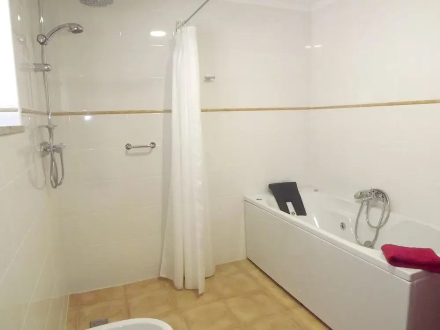 Villa With 4 Bedrooms in Letrigo, With Wonderful Lake View, Private Po