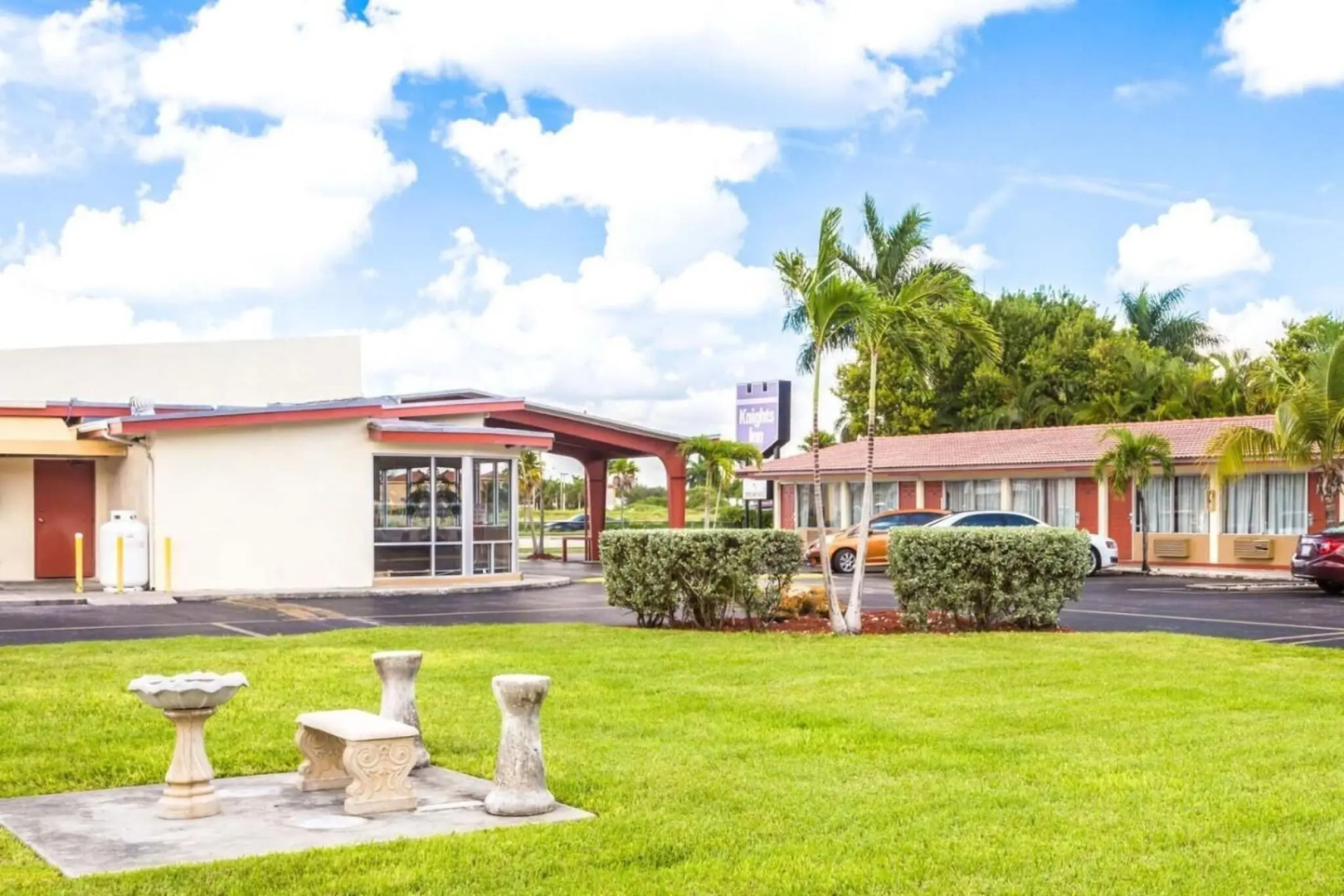 Econo Lodge Inn & Suites Florida City