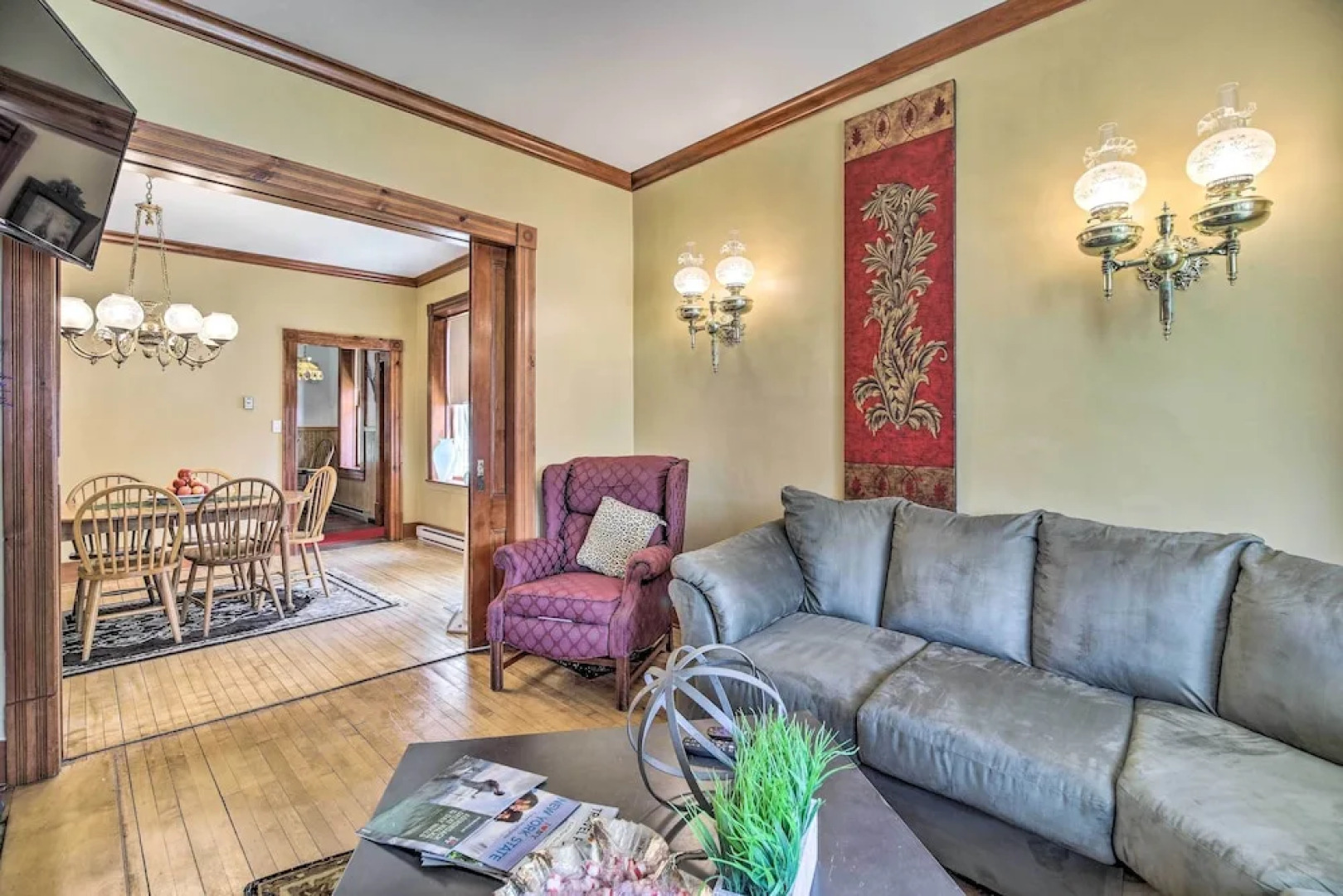 Historic Apartment - Half Mi to Lake Champlain!