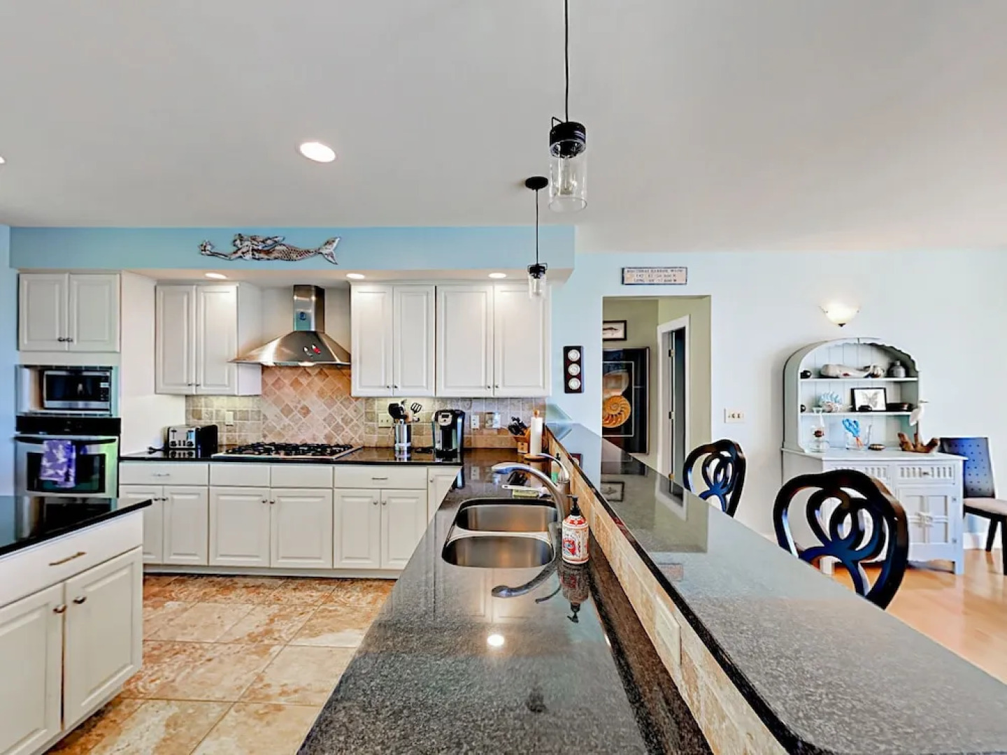 7 Spyglass Hill Rd Home 4 Bedrooms 3.5 Bathrooms Home