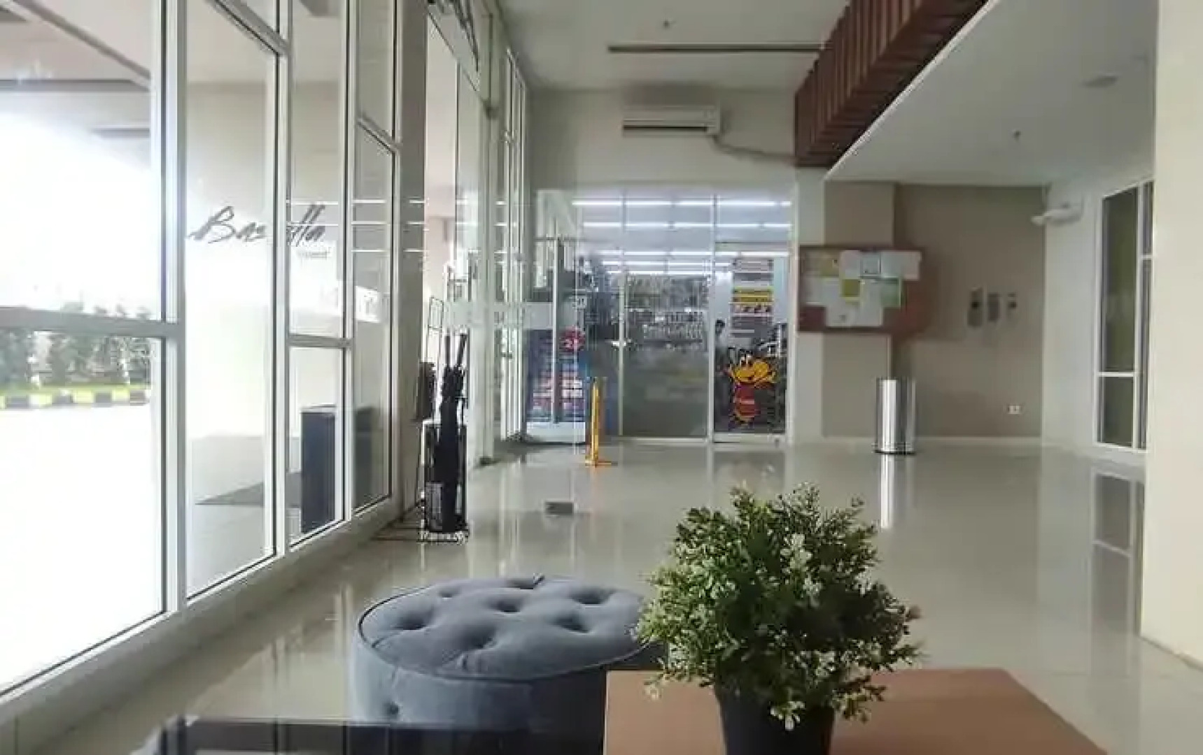 Aesthetic Furnist Room Apartment Springlake by MDN PRO