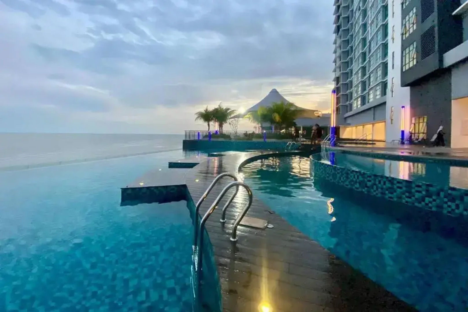 Gothca @Imperium Residence Kuantan Studio Seaview