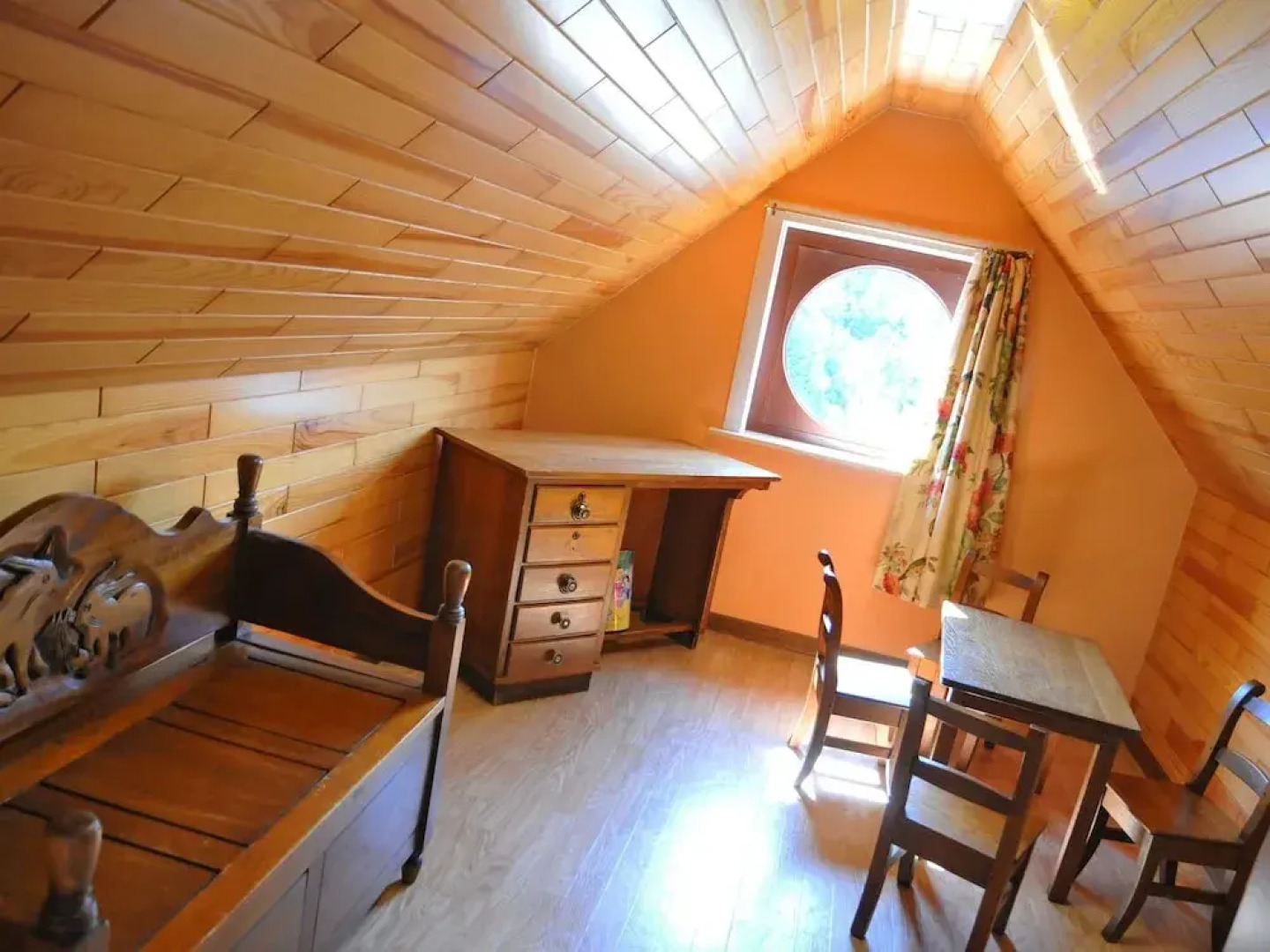 Stationed Between Namur and Lige, Holiday Home With Terrace and Garden